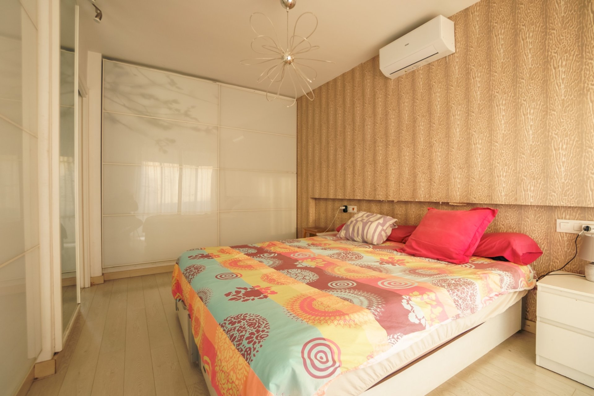 Herverkoop - Chalet / Villa -
La Nucía