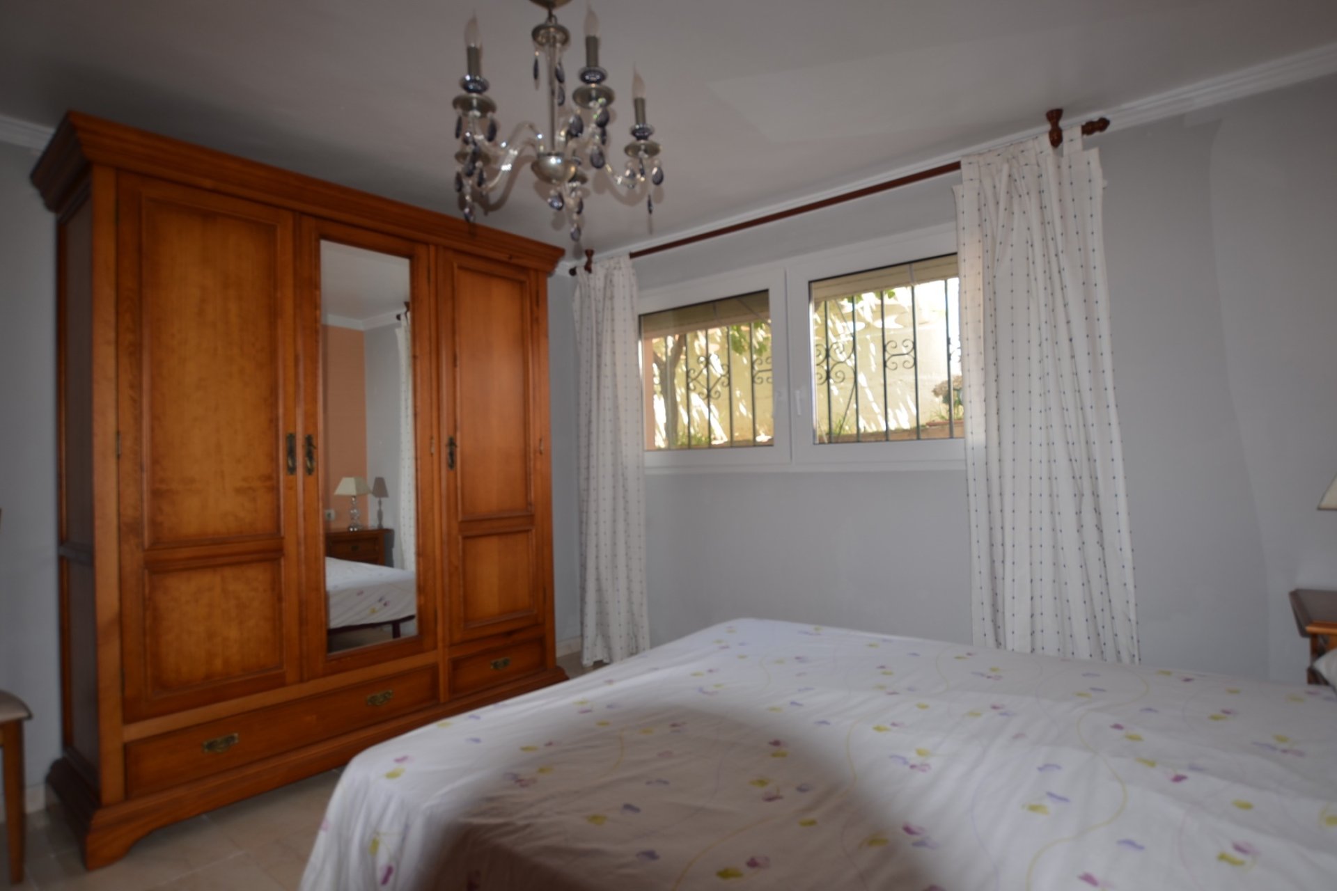 Herverkoop - Chalet / Villa -
La Nucía