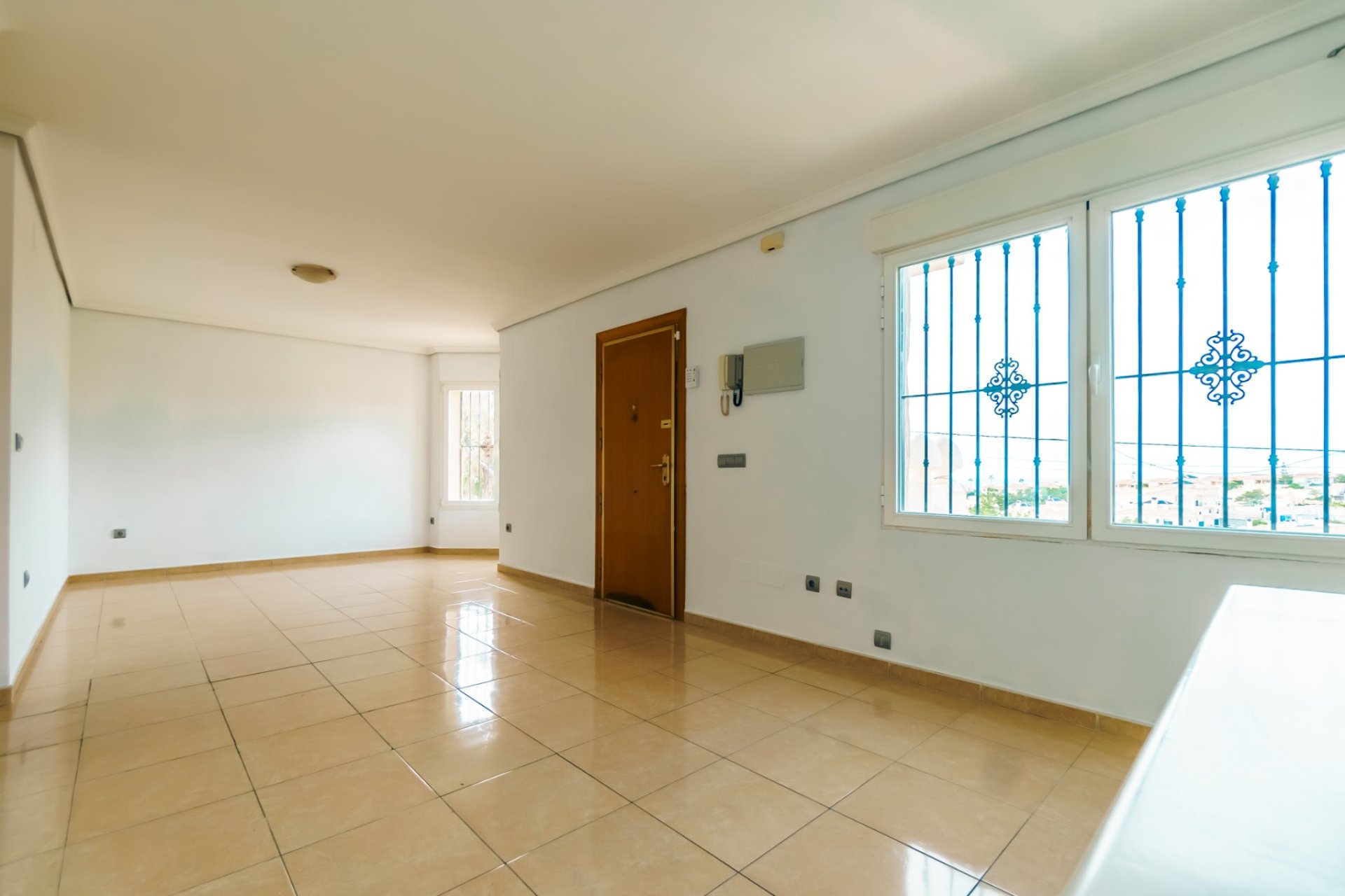Herverkoop - Chalet / Villa -
La Nucía