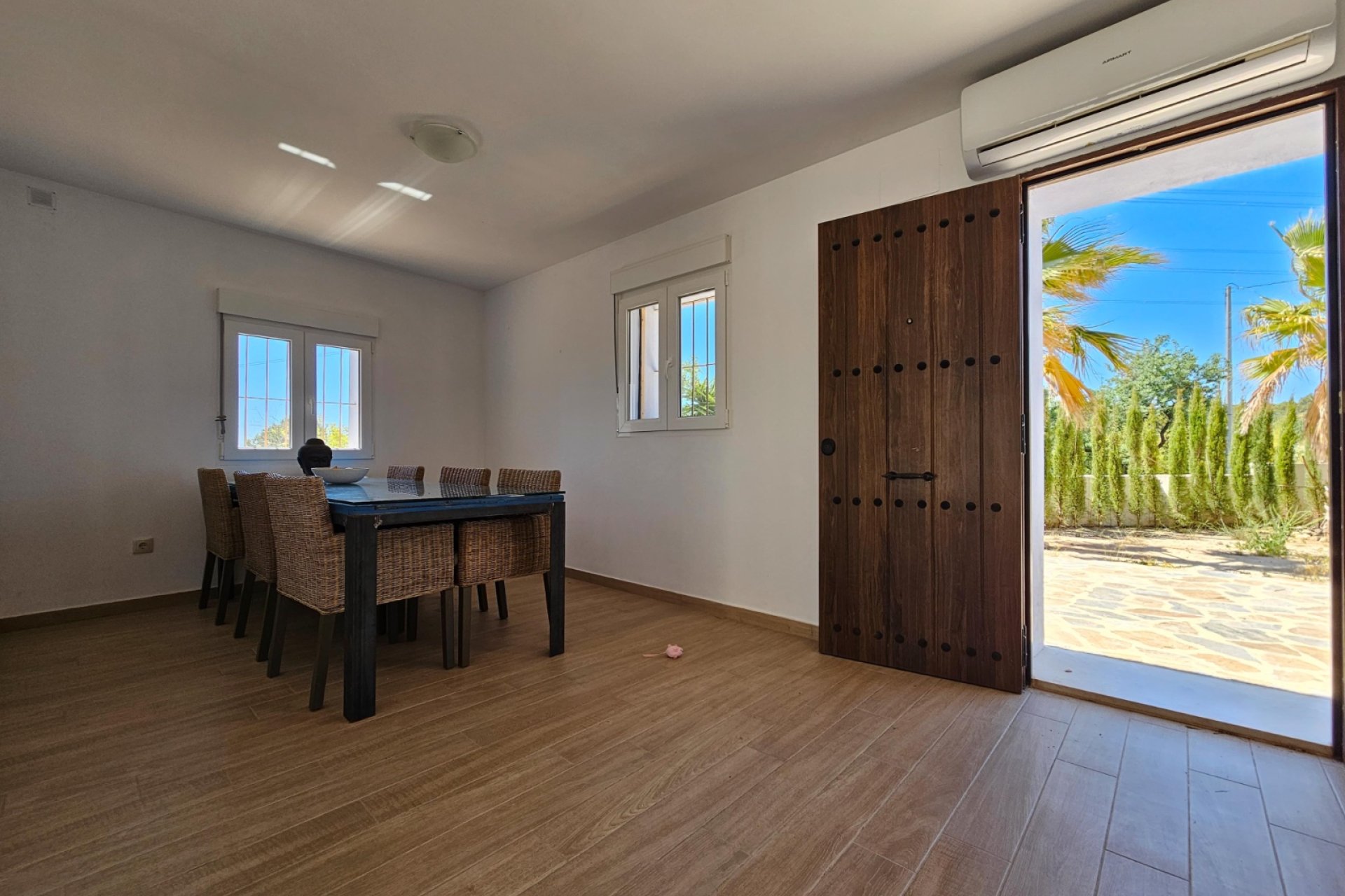 Herverkoop - Chalet / Villa -
La Nucía