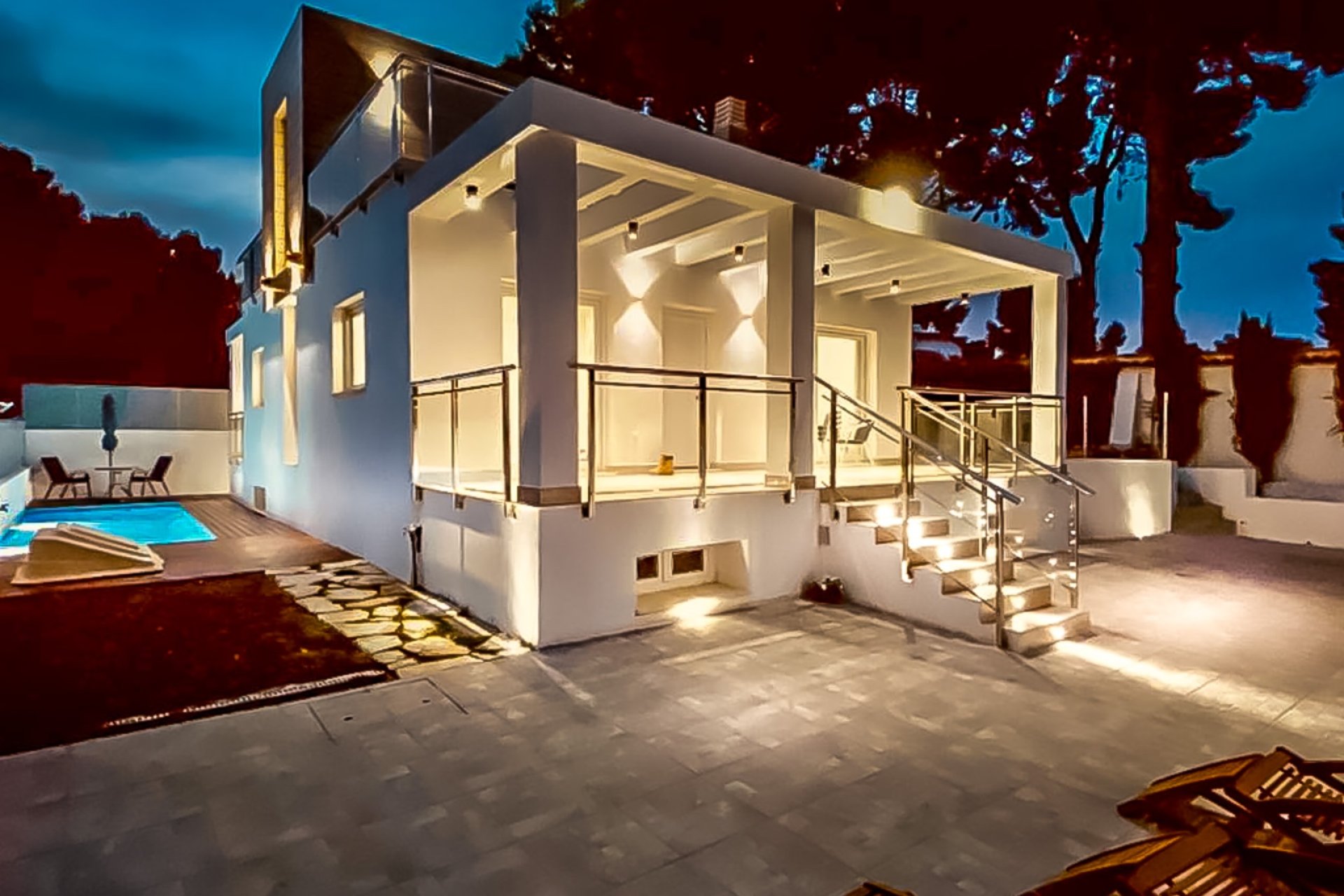 Herverkoop - Chalet / Villa -
La Nucía