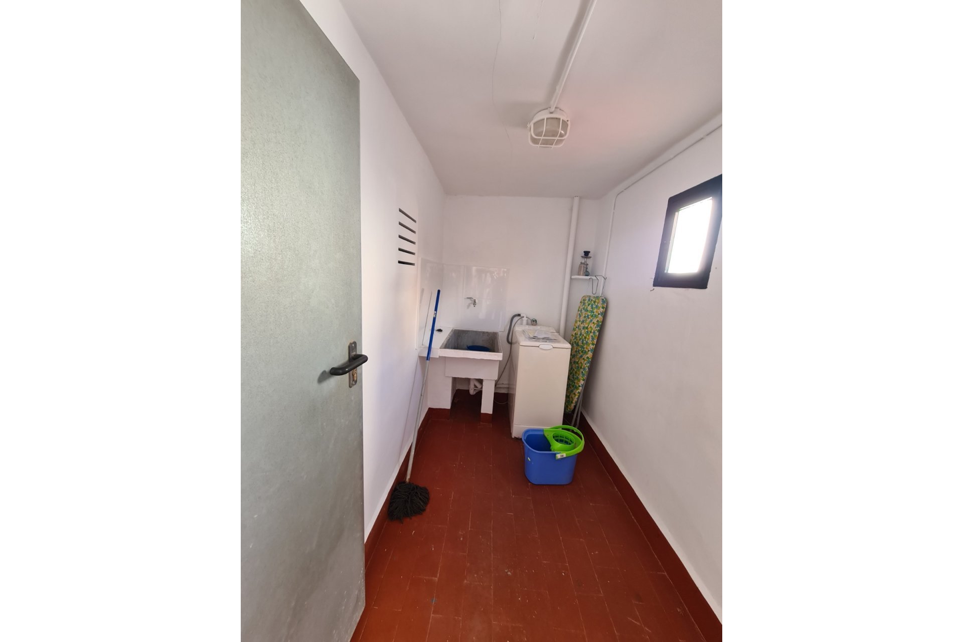 Herverkoop - Gebouw -
Benidorm - Levante