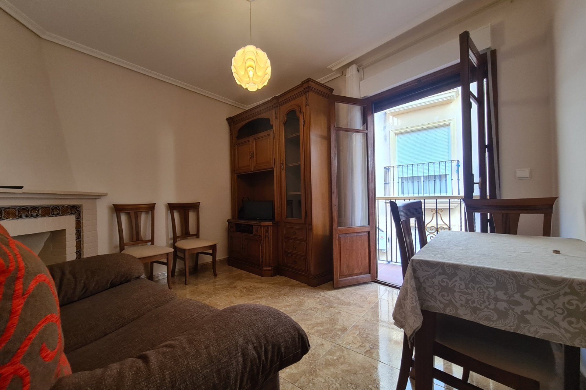 Herverkoop - Gebouw -
Benidorm - Levante