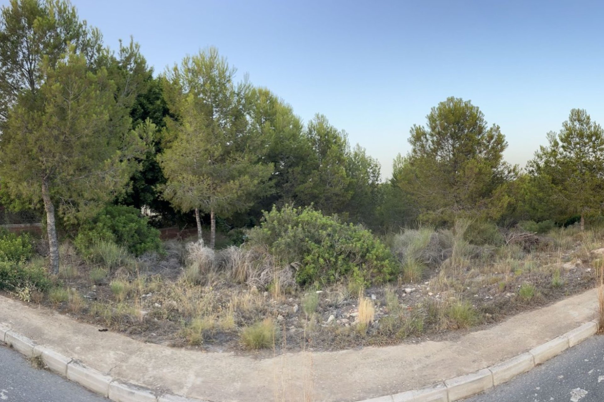 Herverkoop - Perceel / Grond -
Benidorm - Zona de Poniente