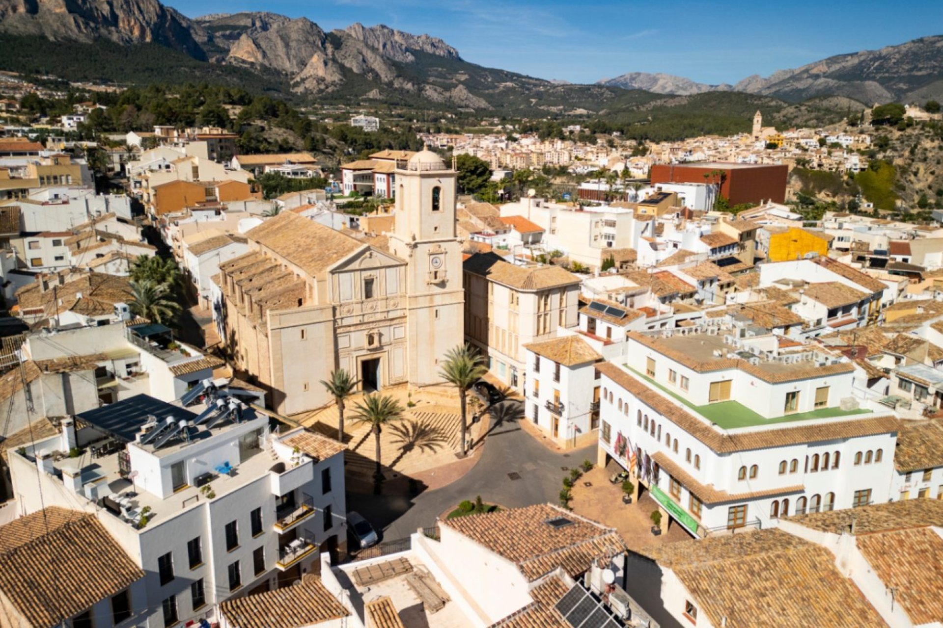 Herverkoop - semi_detached_house -
La Nucía - La Nucia Pueblo