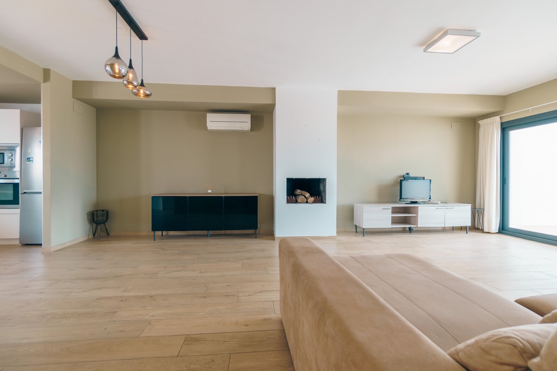 Herverkoop - Tussenwoning -
Albir