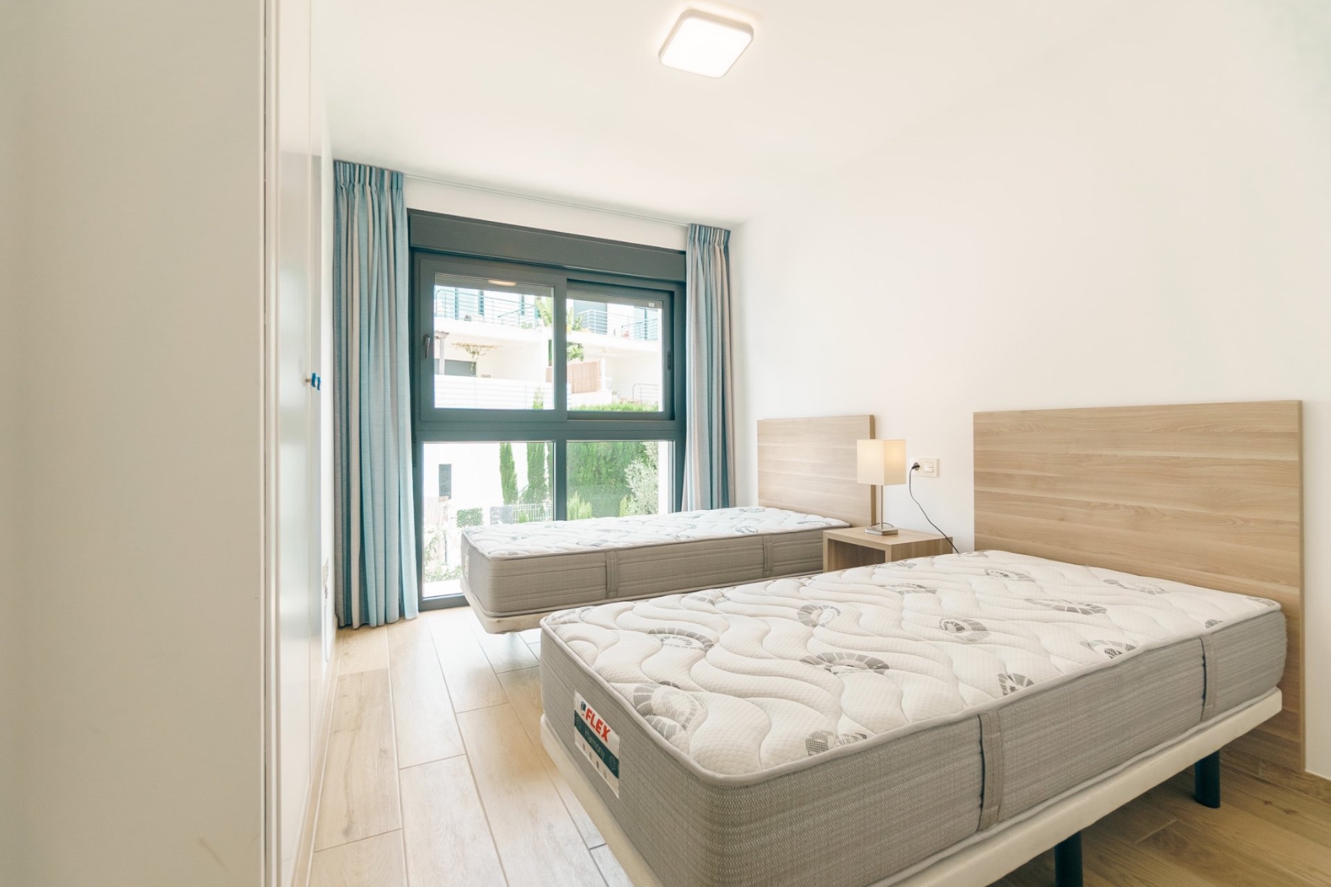 Herverkoop - Tussenwoning -
Albir