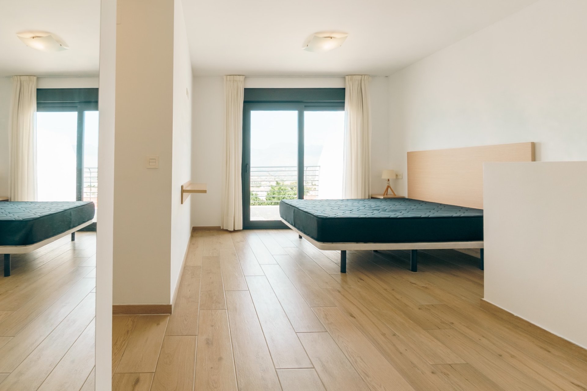 Herverkoop - Tussenwoning -
Albir