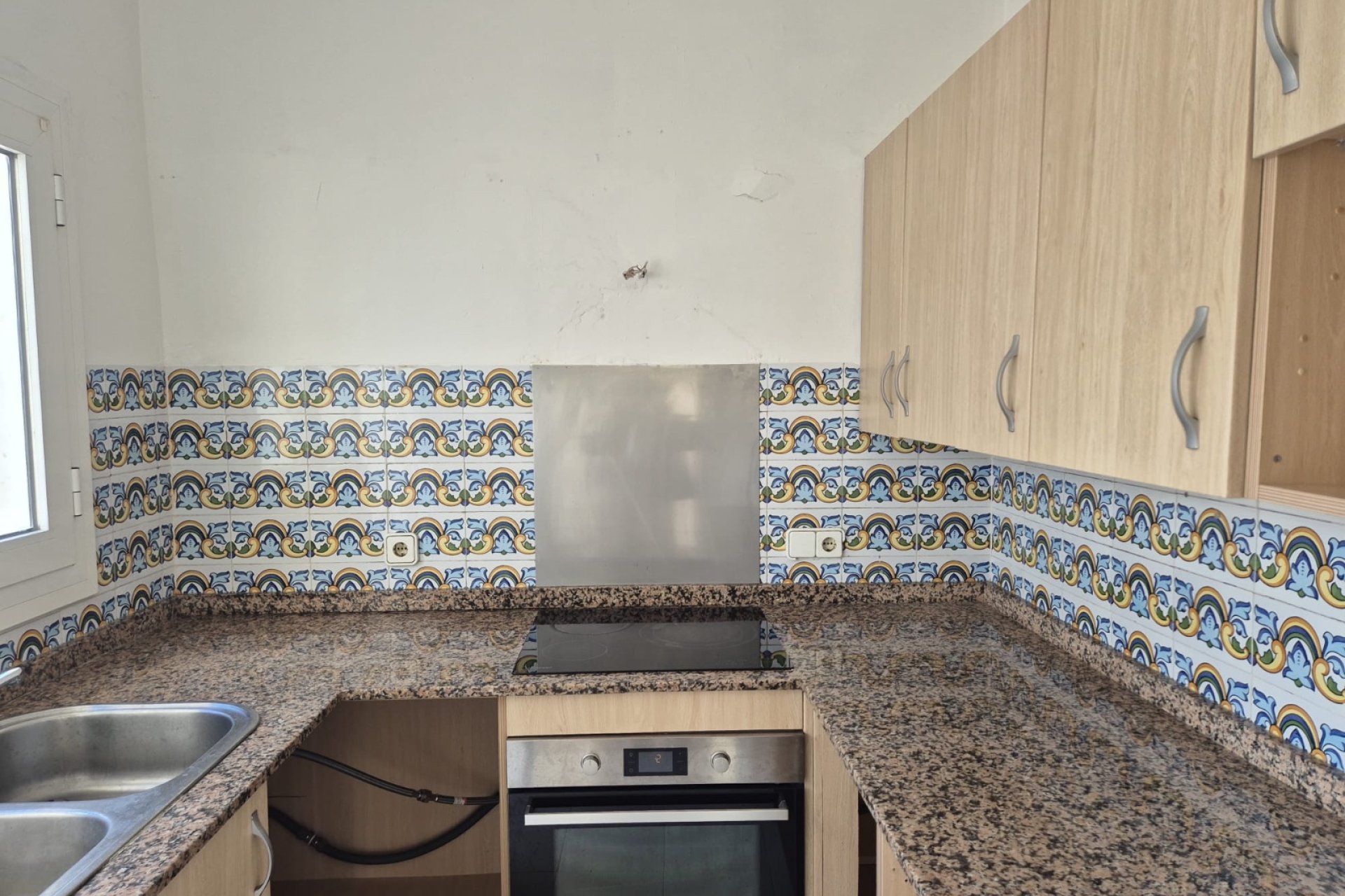 Herverkoop - Tussenwoning -
Albir