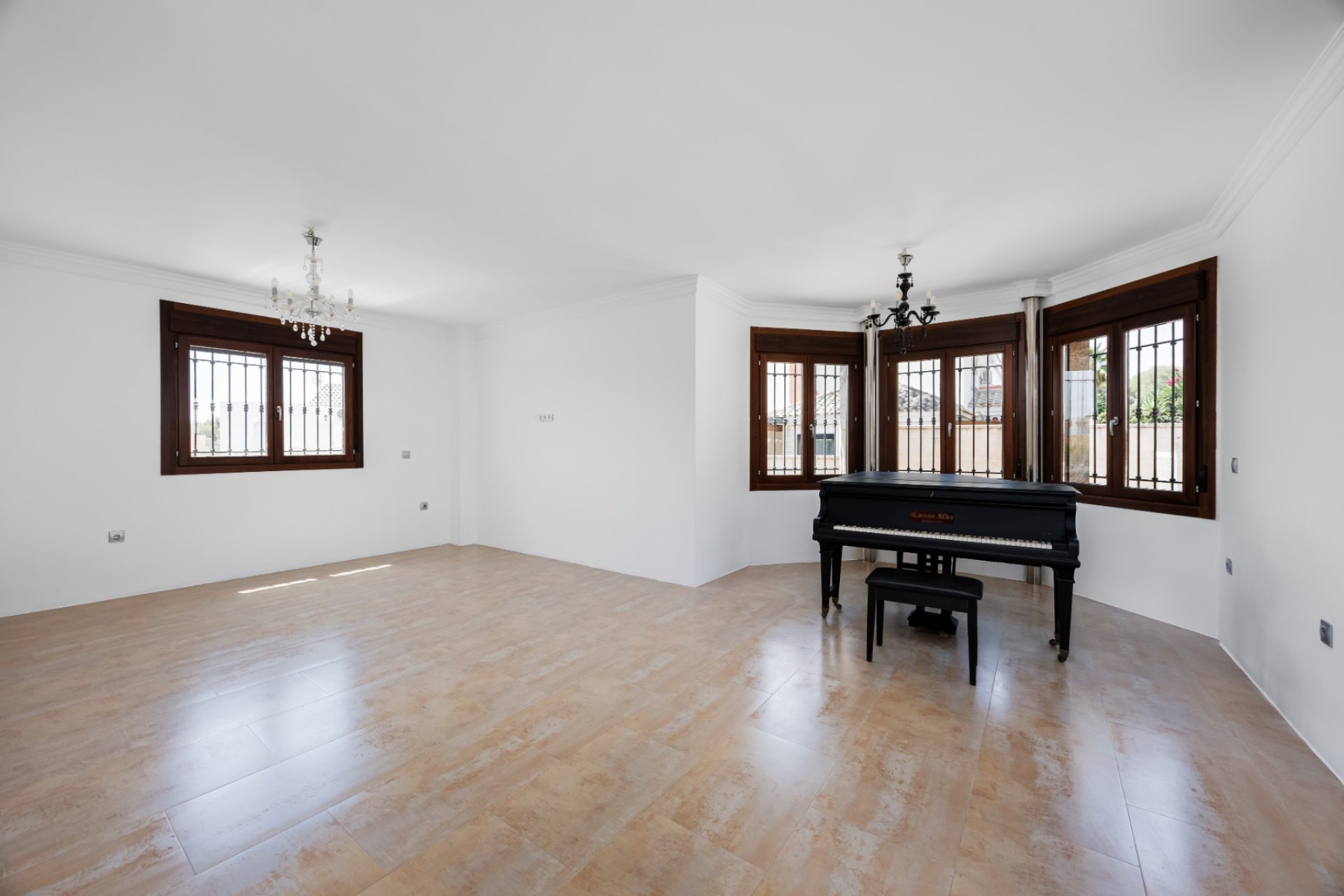 Herverkoop - Tussenwoning -
Alfaz del Pi - Alfas del Pí