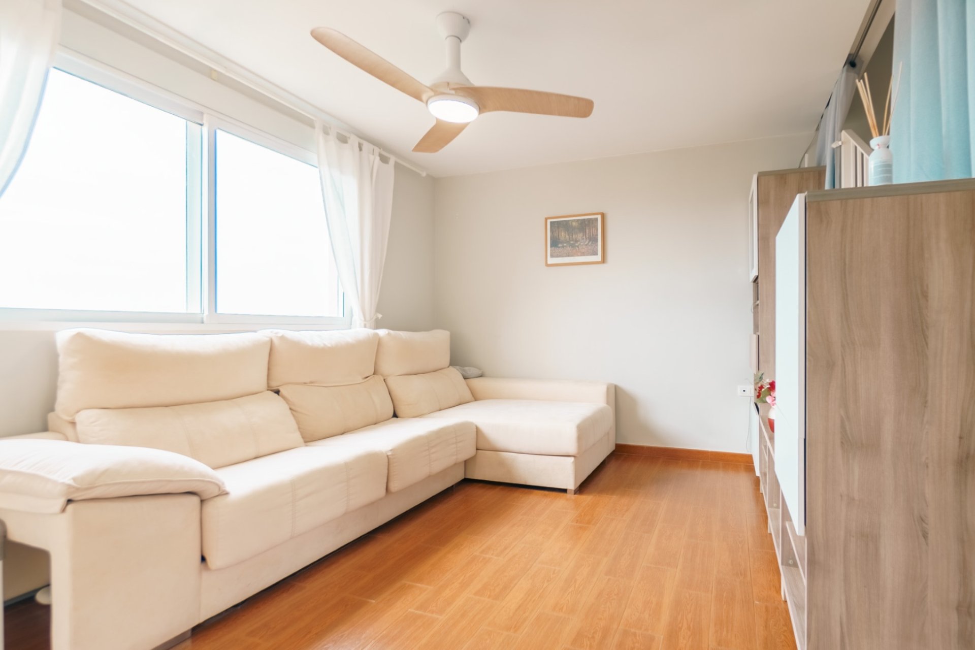 Herverkoop - Tussenwoning -
Alfaz del Pi - Alfas del Pí