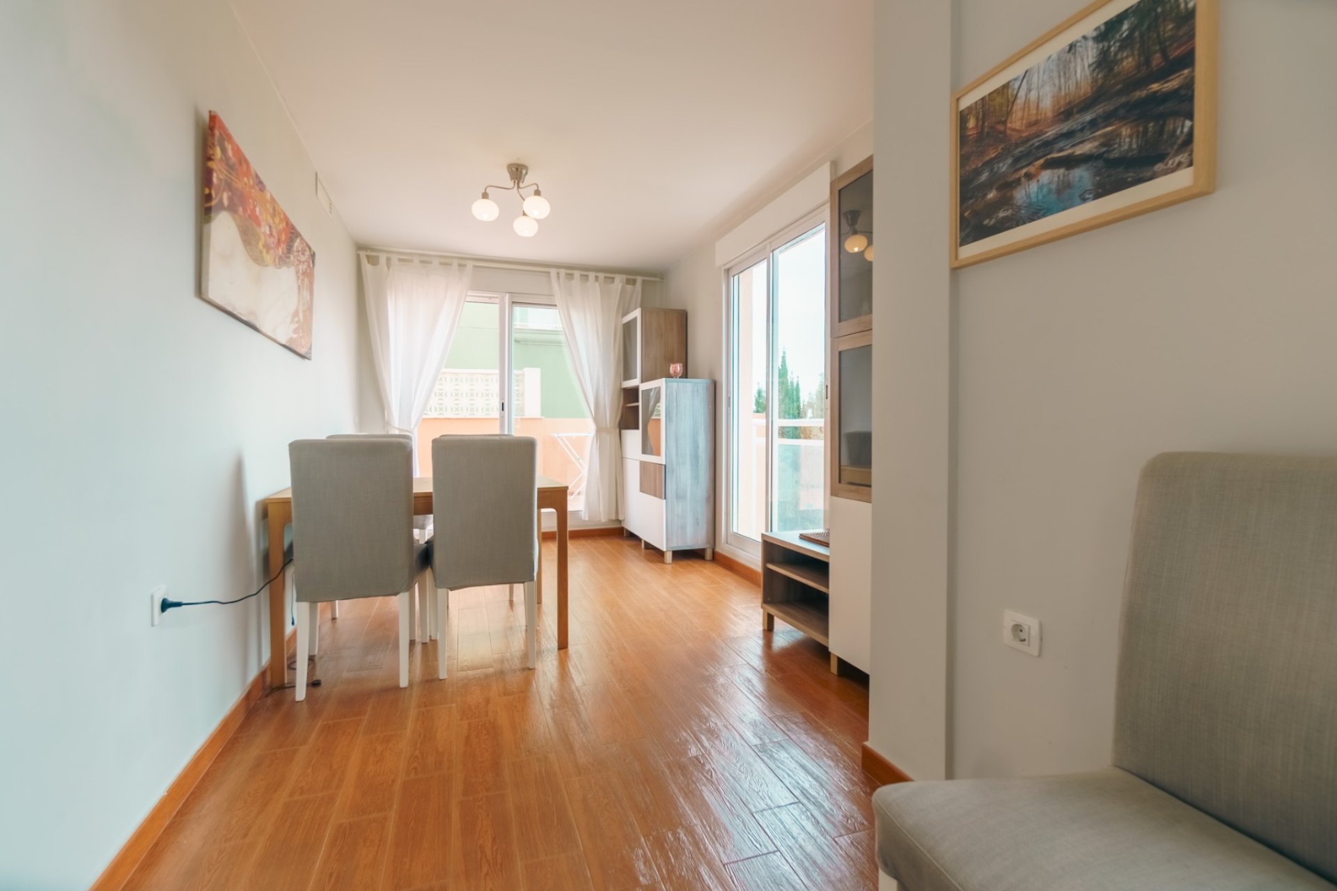 Herverkoop - Tussenwoning -
Alfaz del Pi - Alfas del Pí