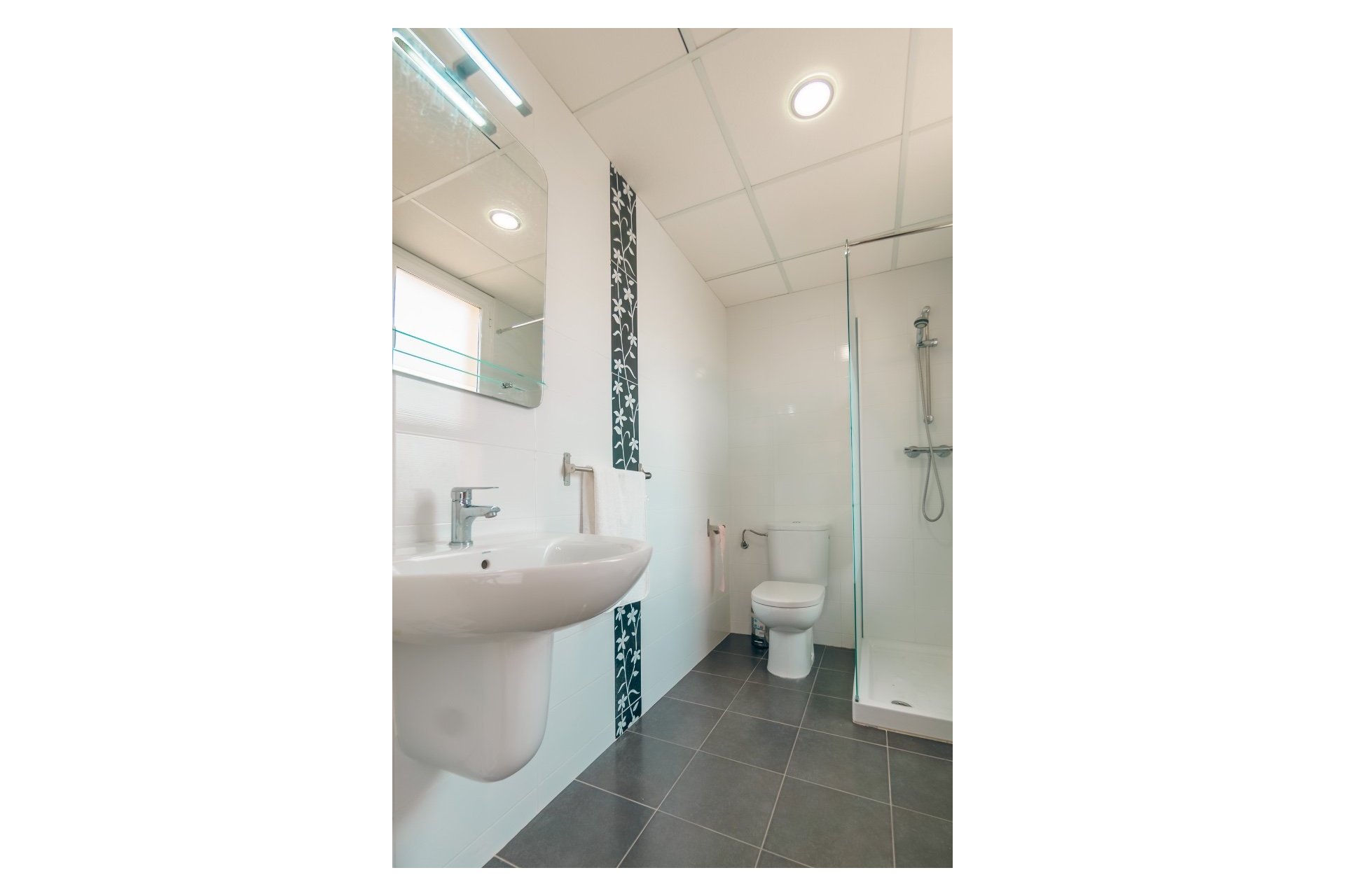 Herverkoop - Tussenwoning -
Alfaz del Pi - Alfas del Pí