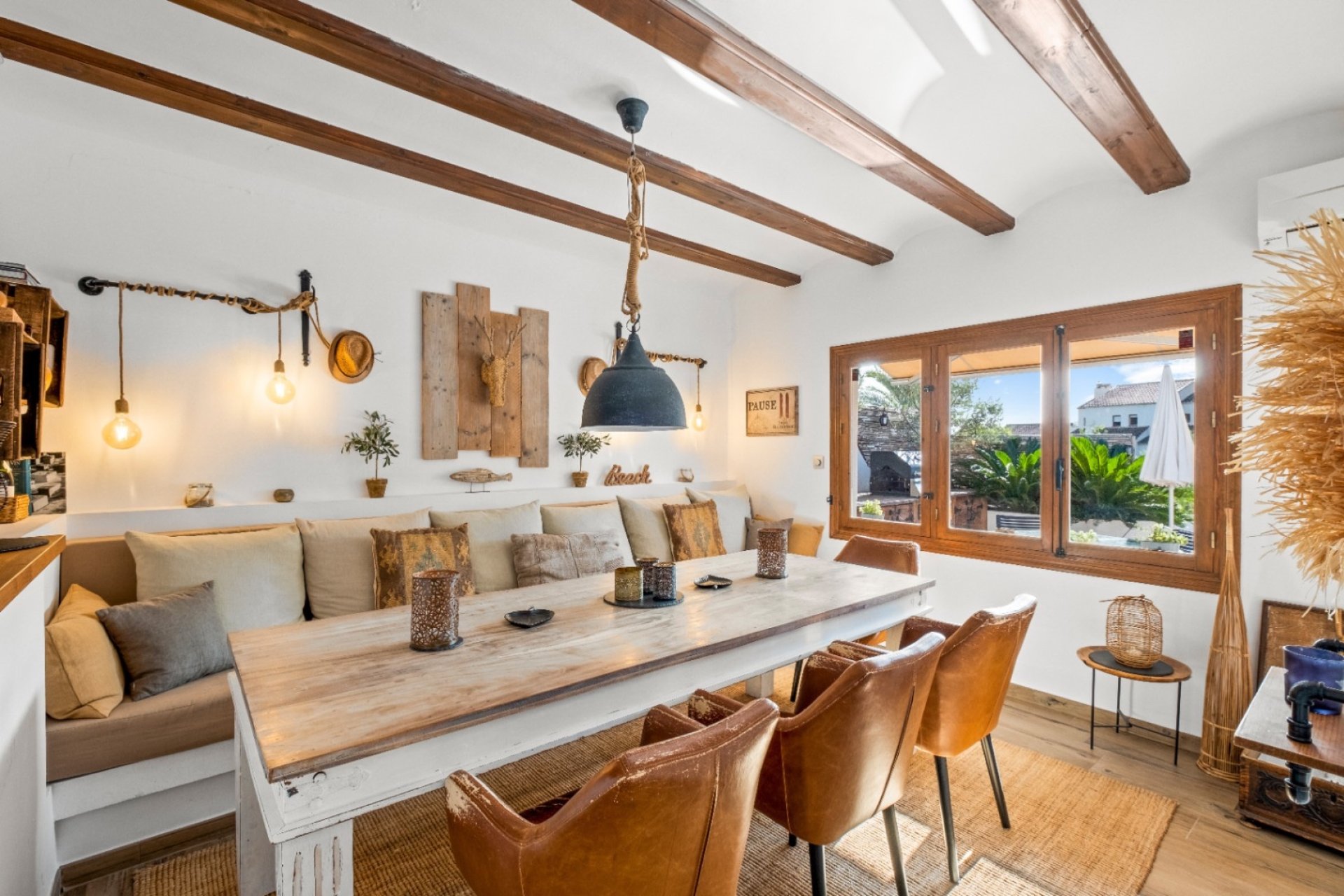 Herverkoop - Tussenwoning -
Altea