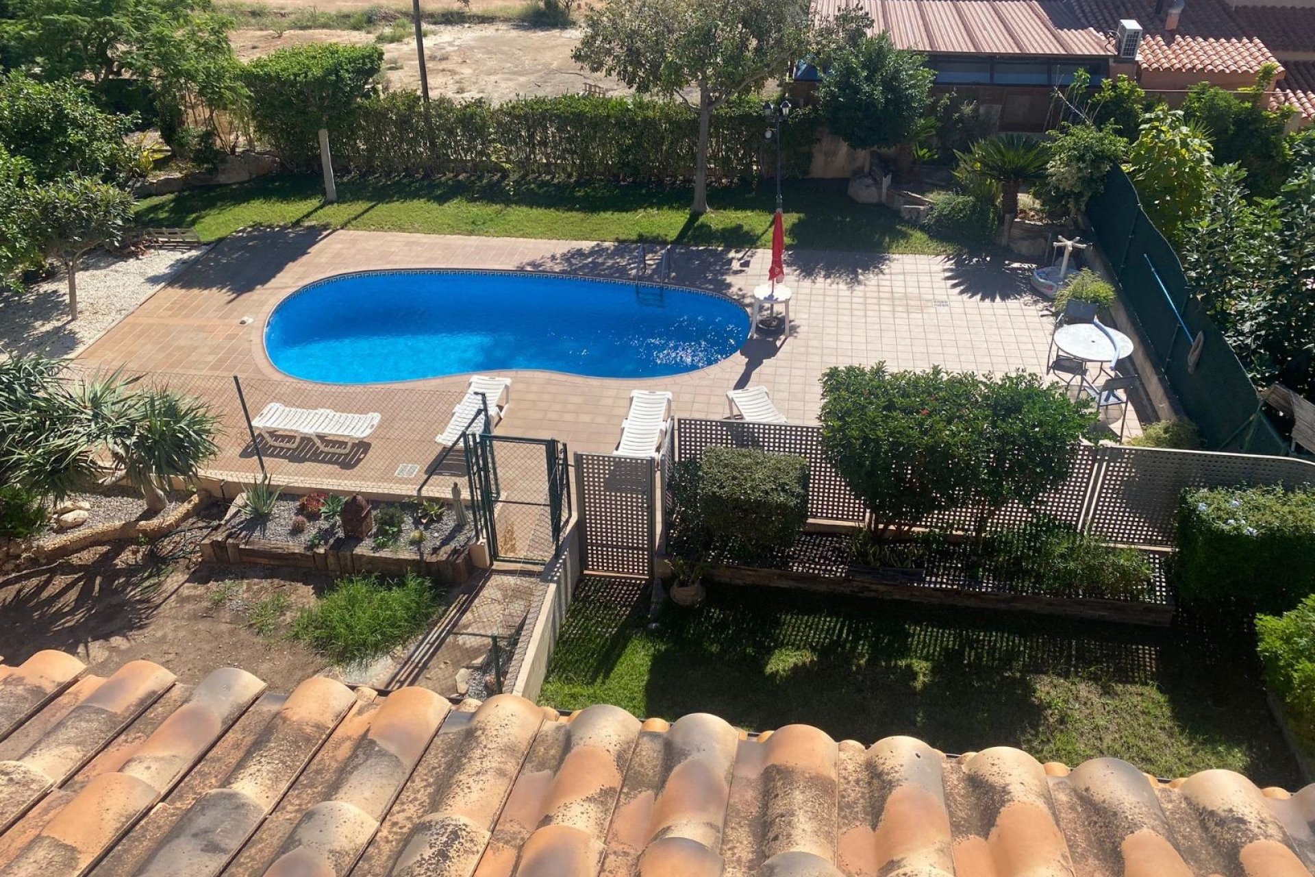 Herverkoop - Tussenwoning -
La Nucía