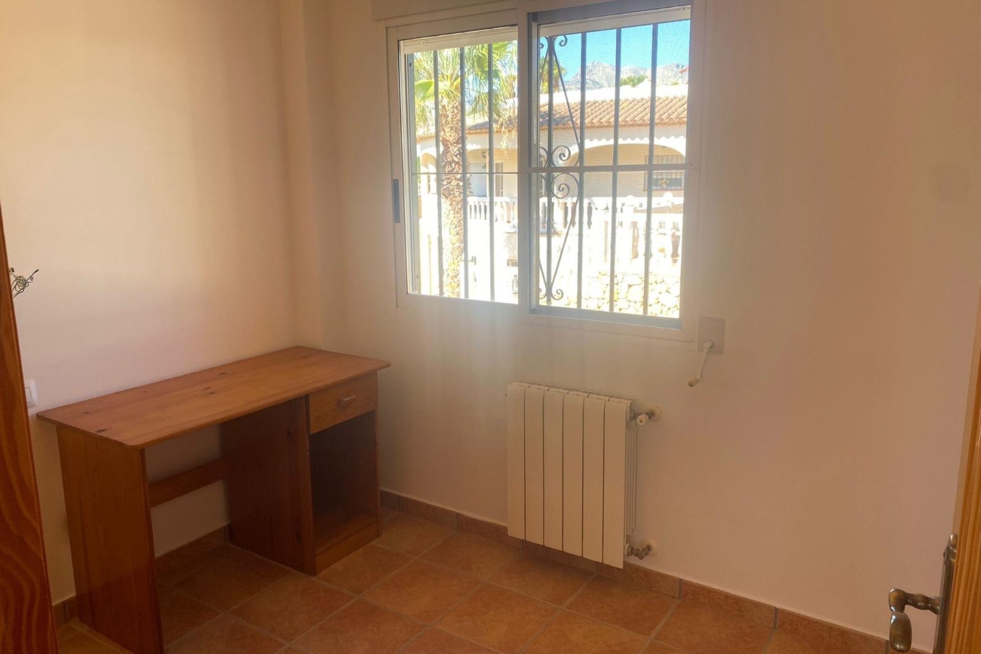 Herverkoop - Tussenwoning -
La Nucía