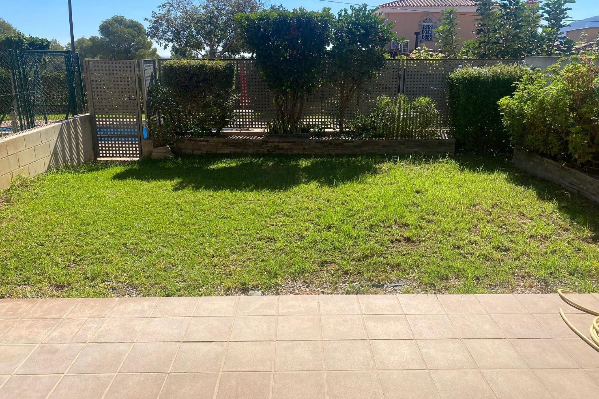 Herverkoop - Tussenwoning -
La Nucía