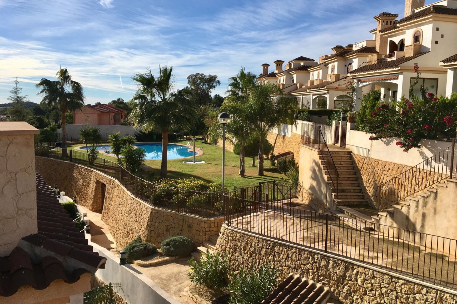 Herverkoop - Tussenwoning -
Polop