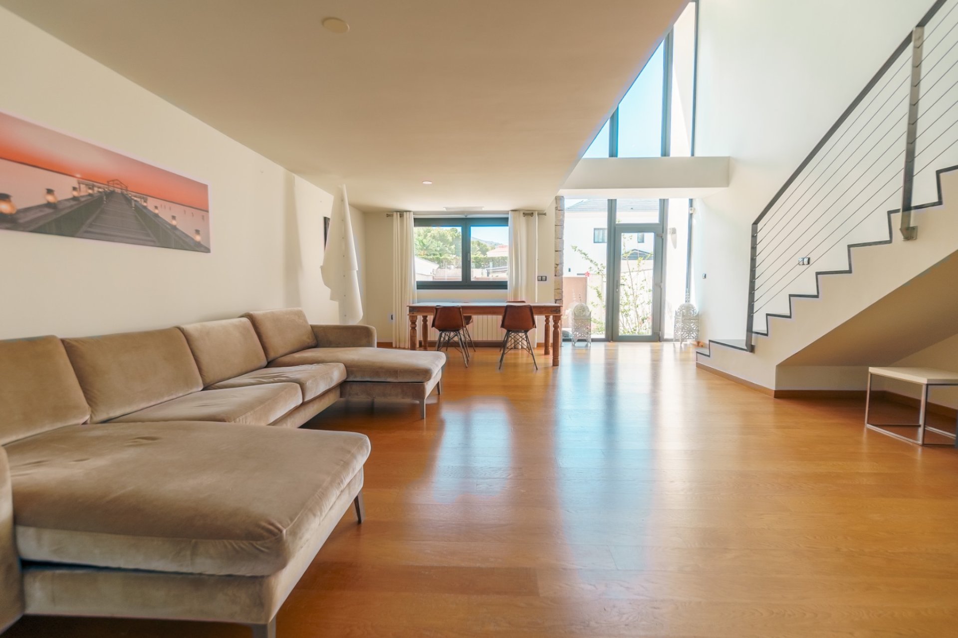 Herverkoop - Twee-onder-een-kapwoning  -
Albir