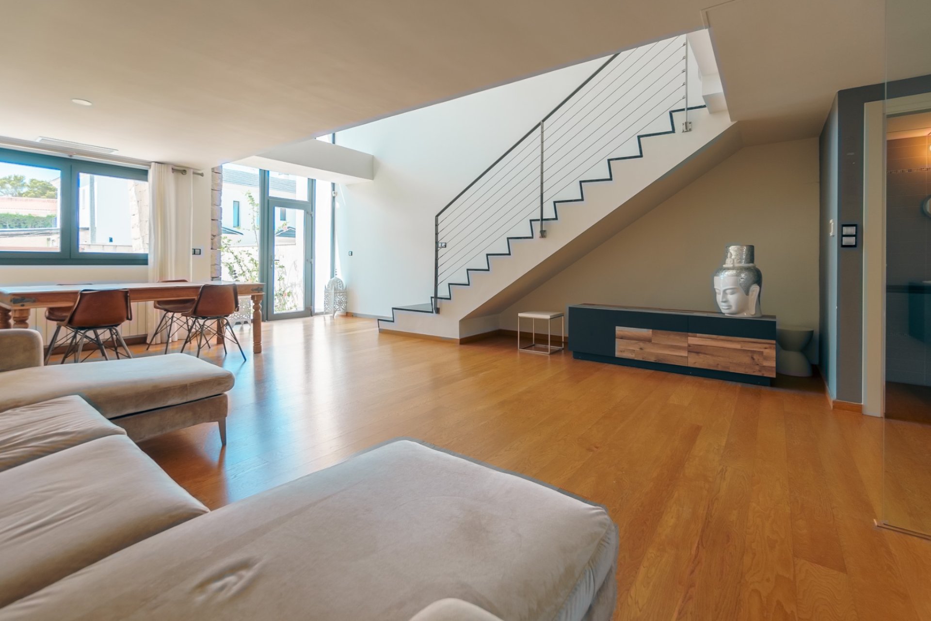 Herverkoop - Twee-onder-een-kapwoning  -
Albir