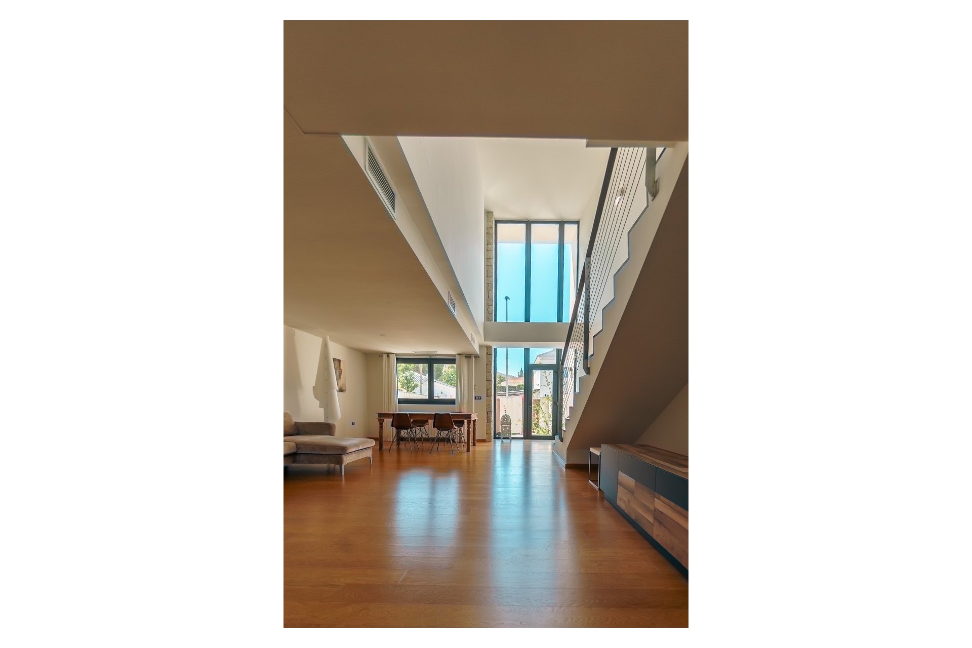 Herverkoop - Twee-onder-een-kapwoning  -
Albir
