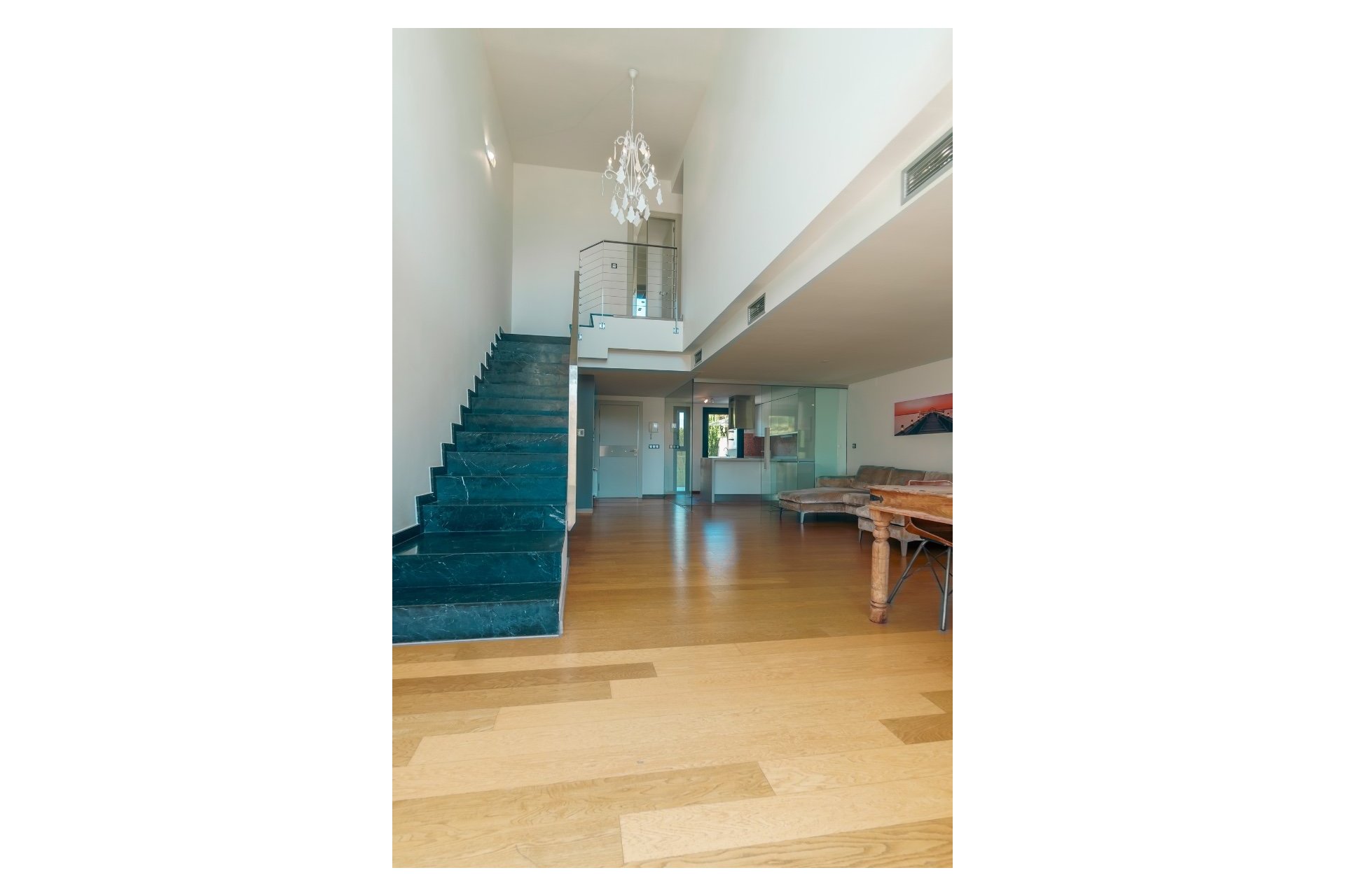 Herverkoop - Twee-onder-een-kapwoning  -
Albir