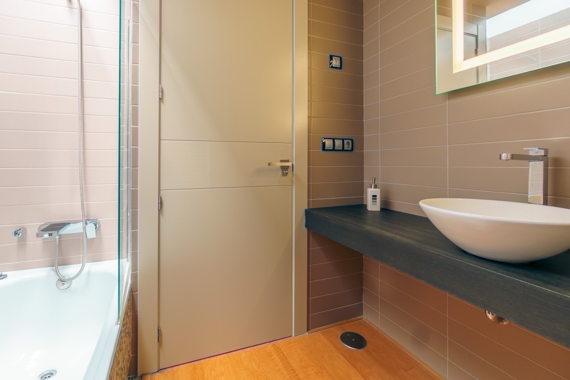 Herverkoop - Twee-onder-een-kapwoning  -
Albir