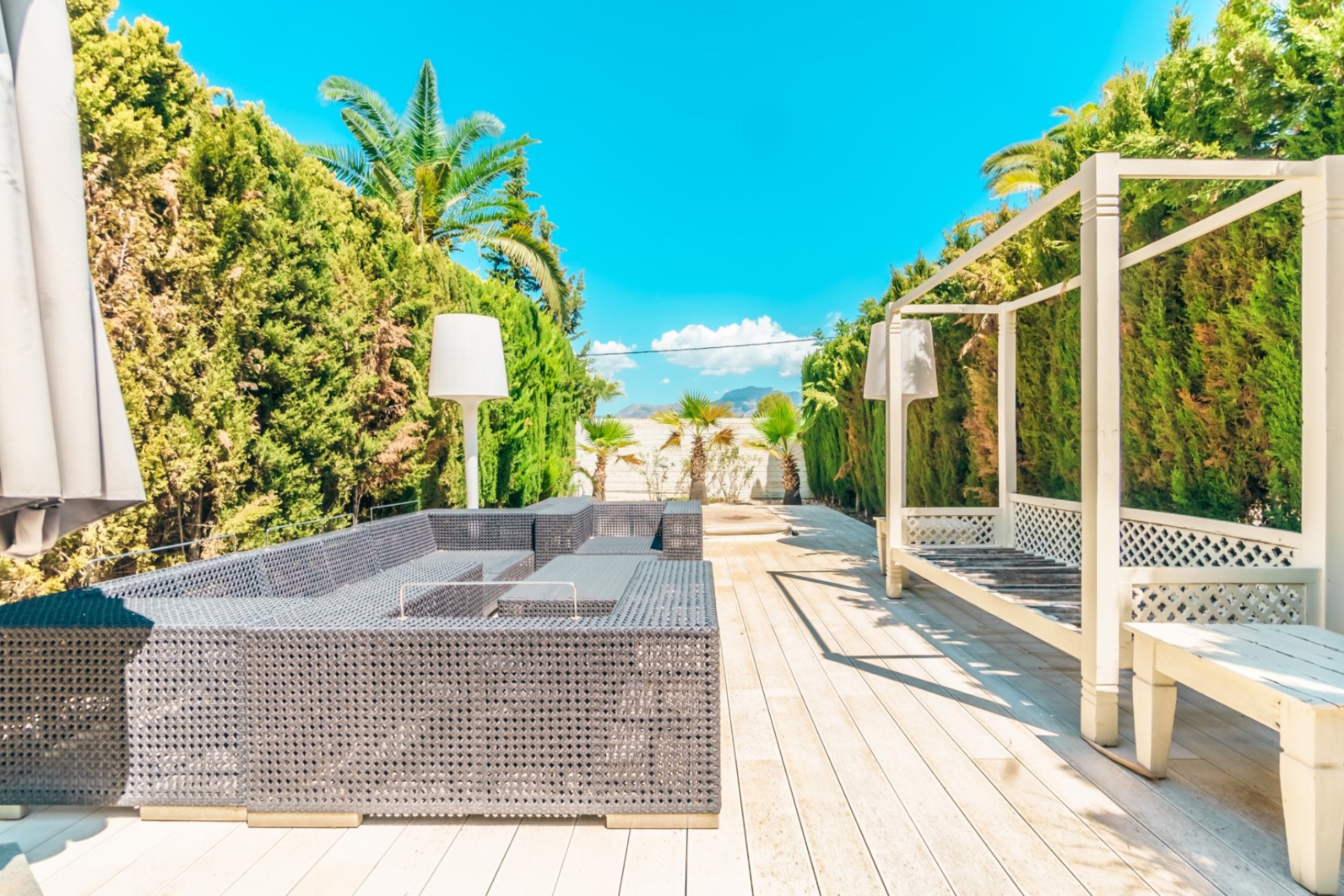 Herverkoop - Twee-onder-een-kapwoning  -
Albir