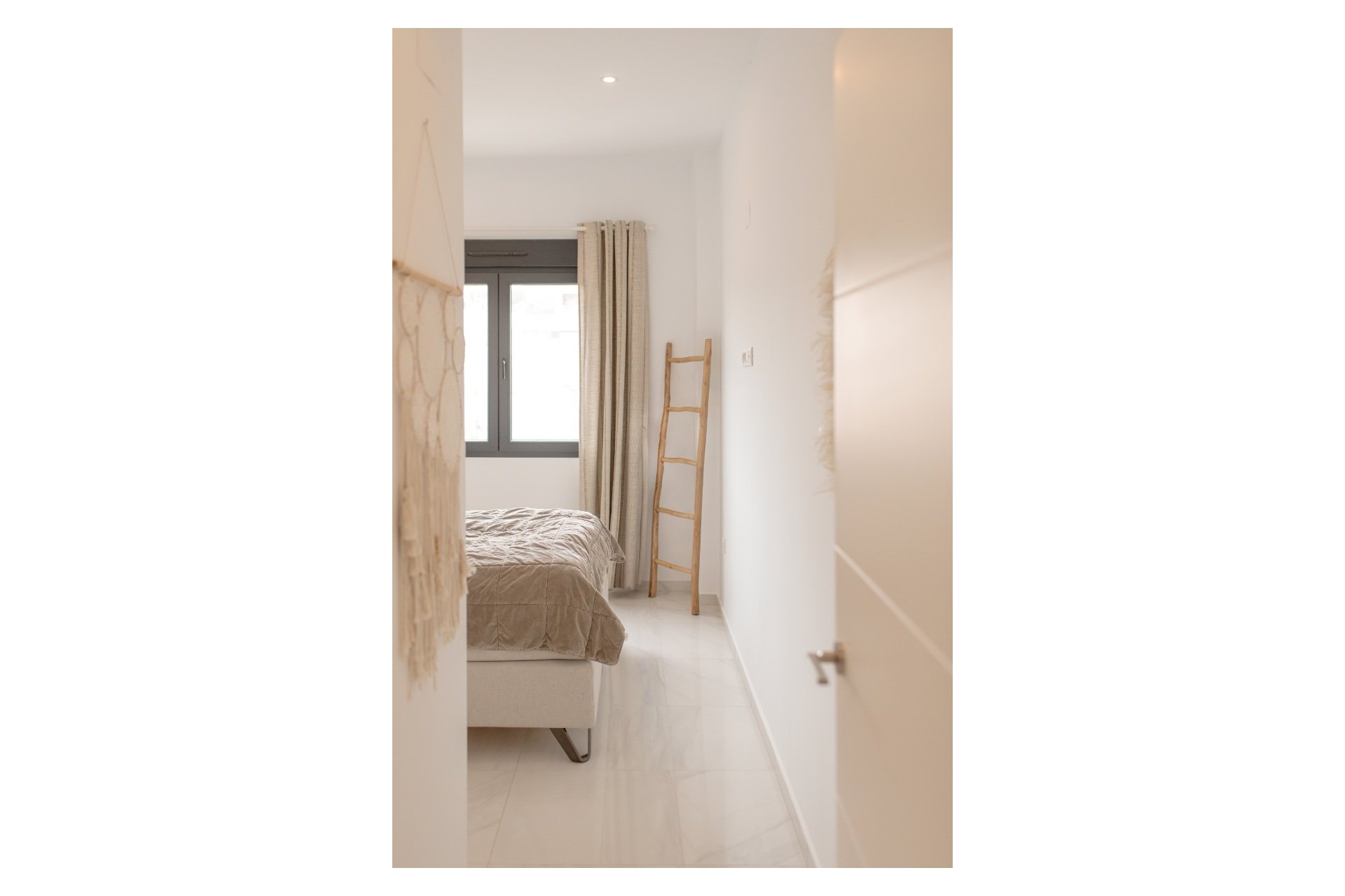 Herverkoop - Twee-onder-een-kapwoning  -
Polop