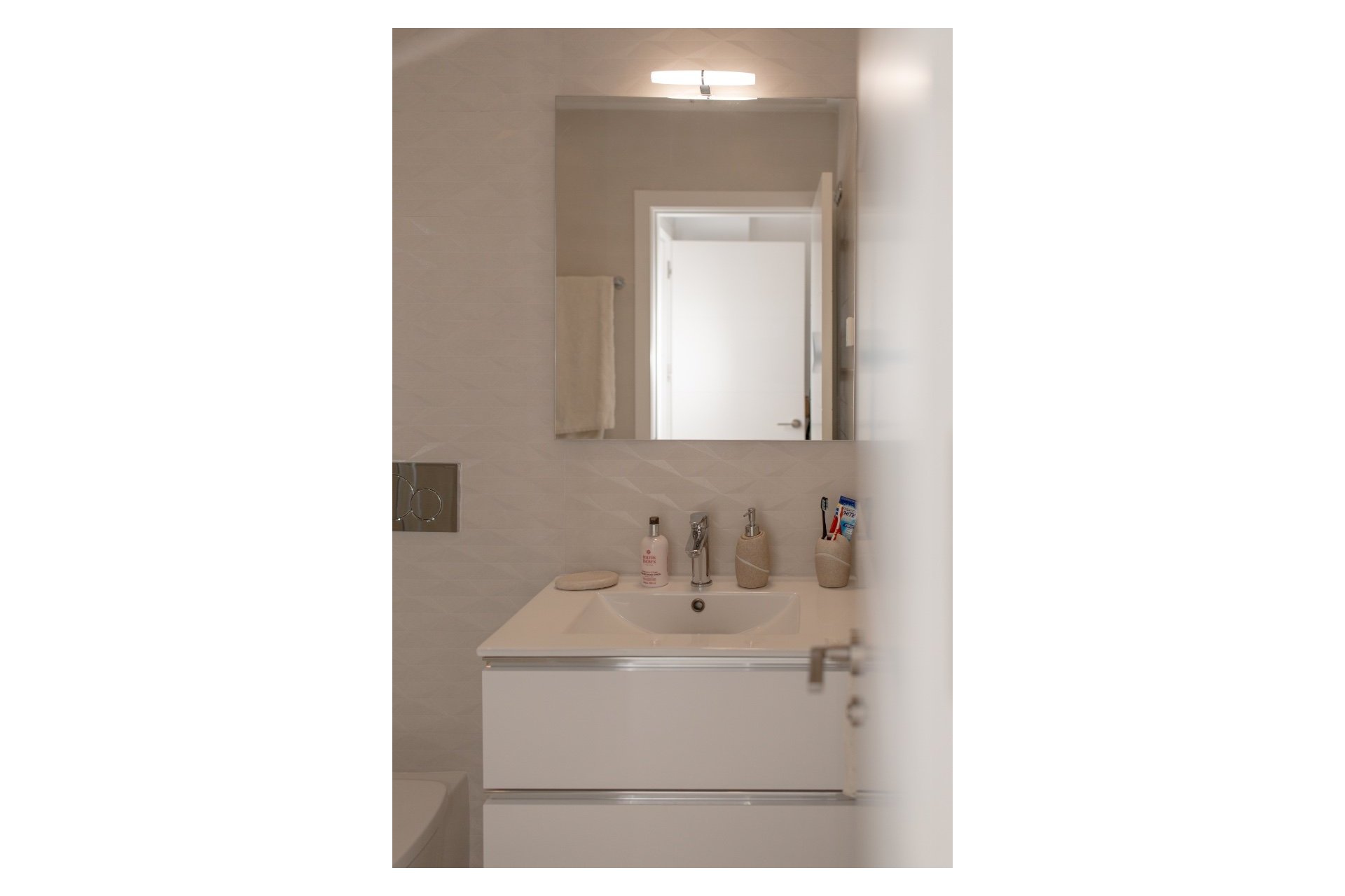 Herverkoop - Twee-onder-een-kapwoning  -
Polop