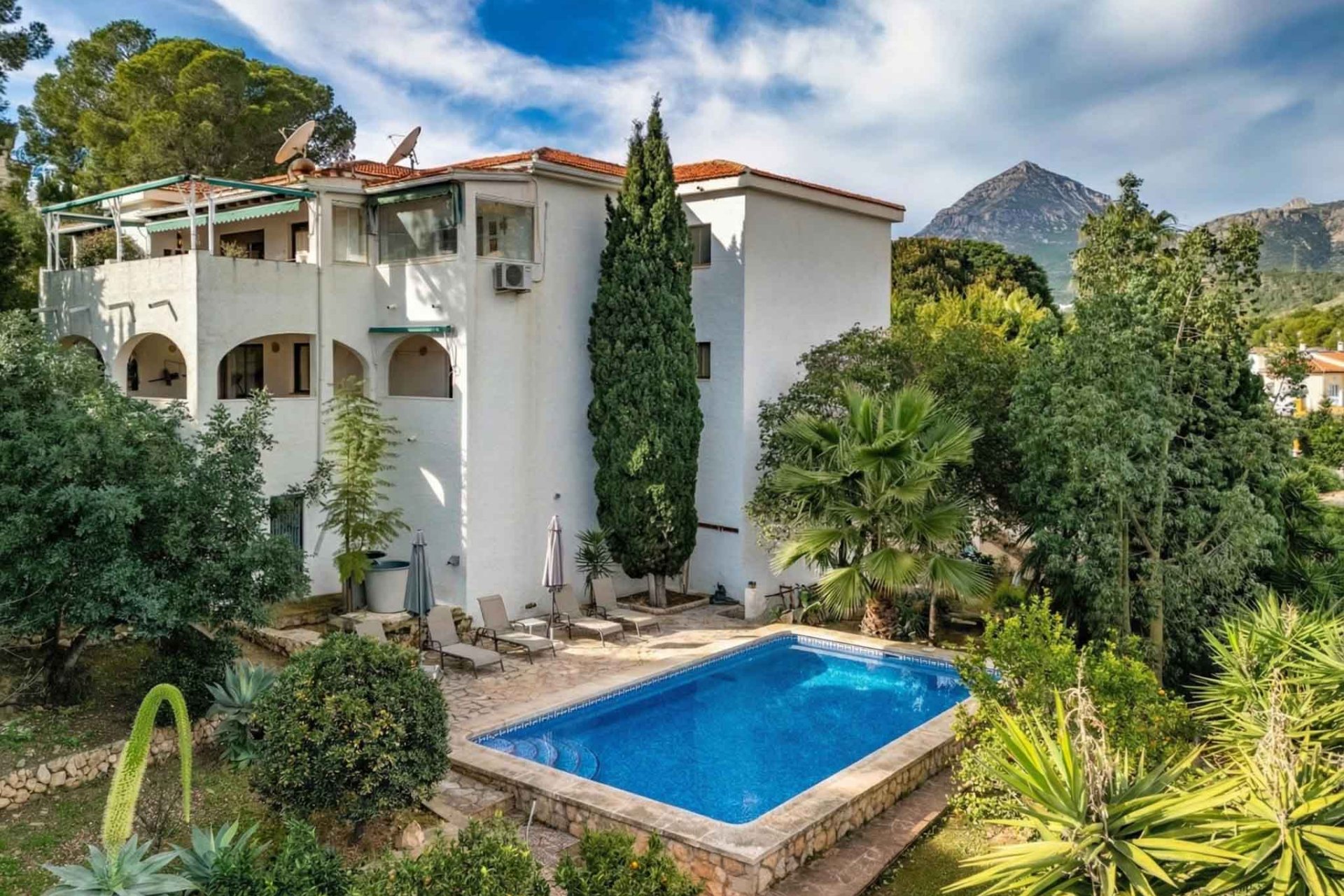 Herverkoop - Villa -
Alfaz del Pi - Colonia Escandinavia