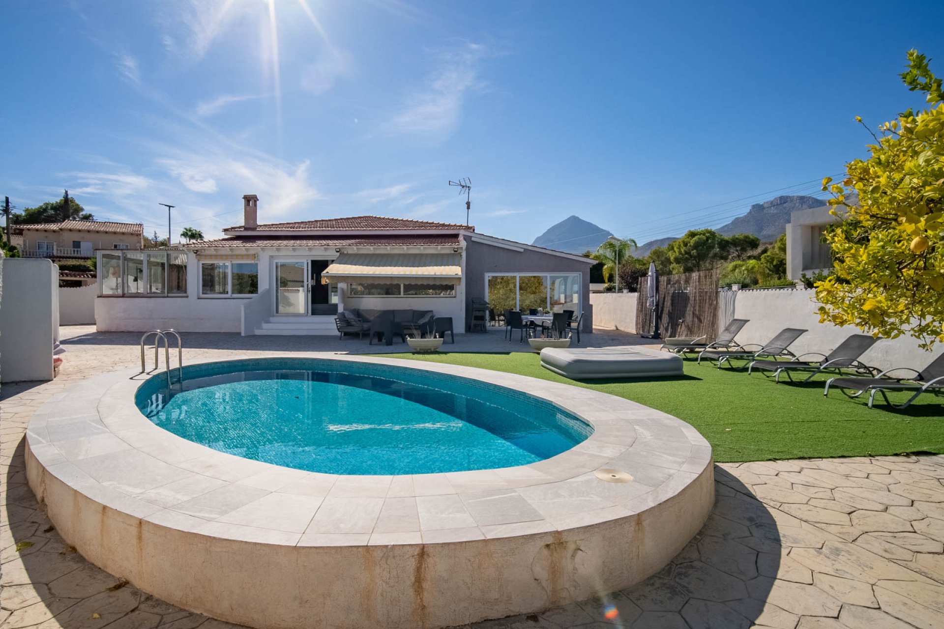Herverkoop - Villa -
Alfaz del Pi - Colonia Escandinavia