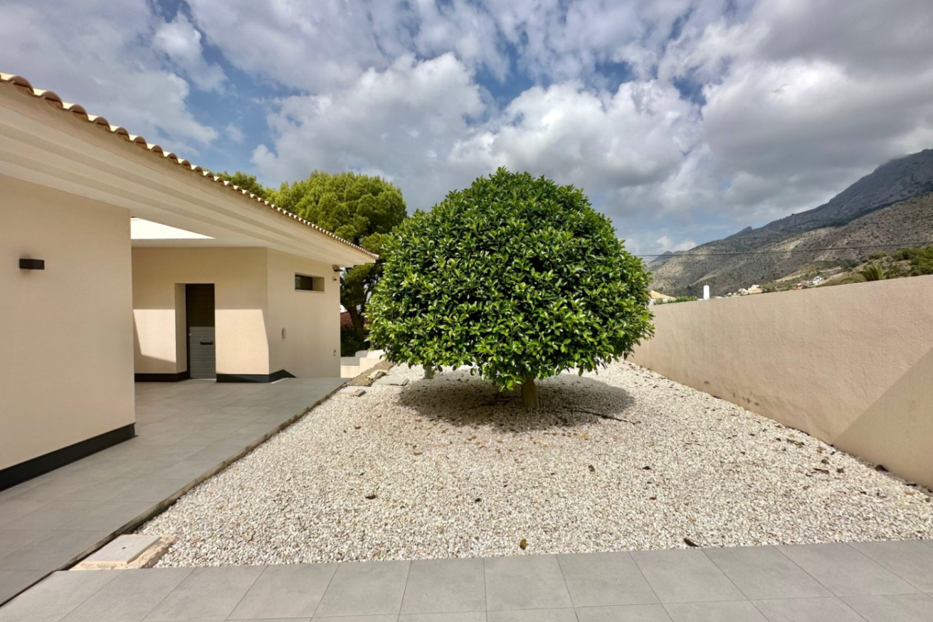 Herverkoop - Villa -
Altea - Sierra de Altea