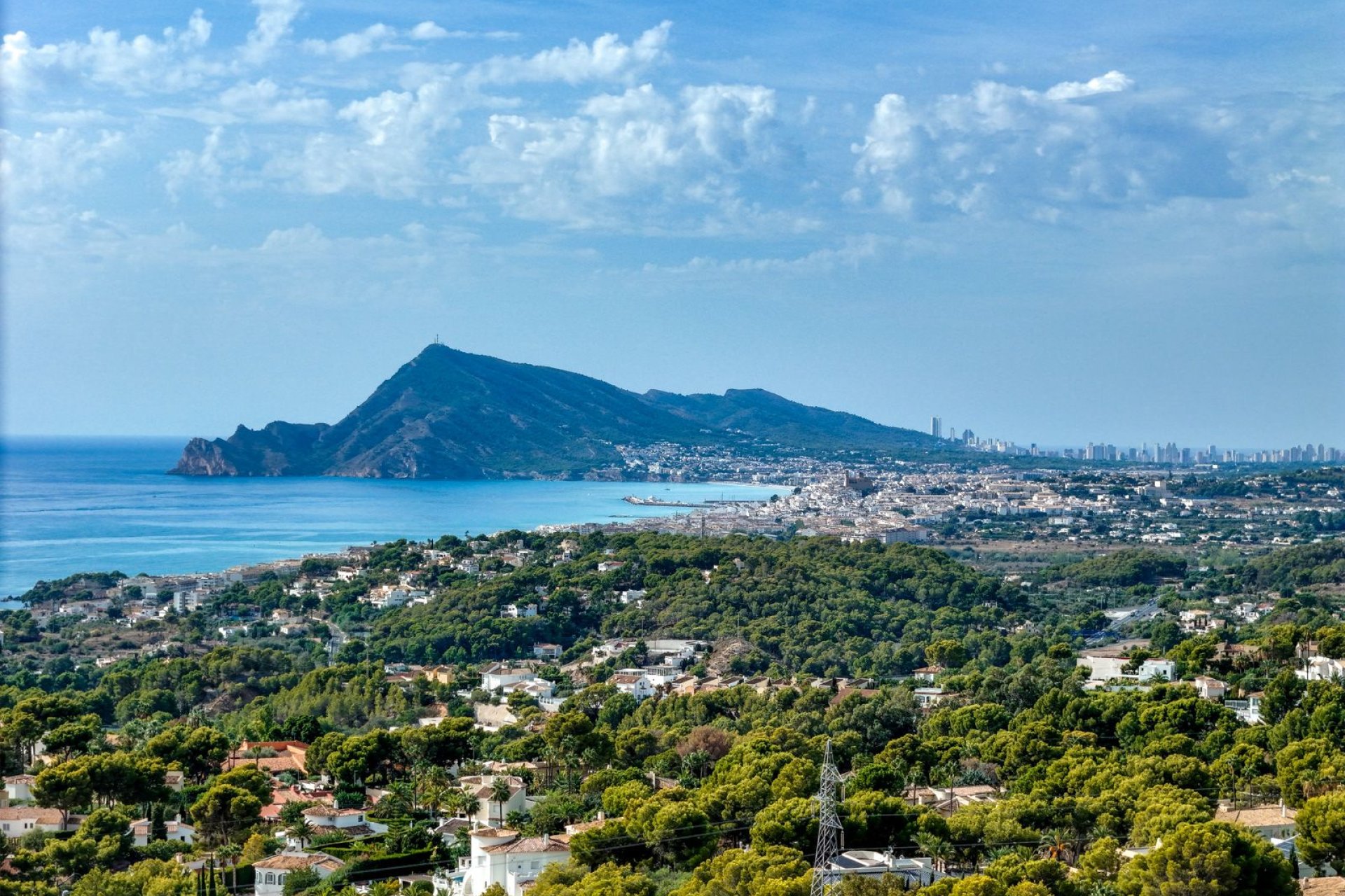 Herverkoop - Villa -
Altea - Urbanización La Galera