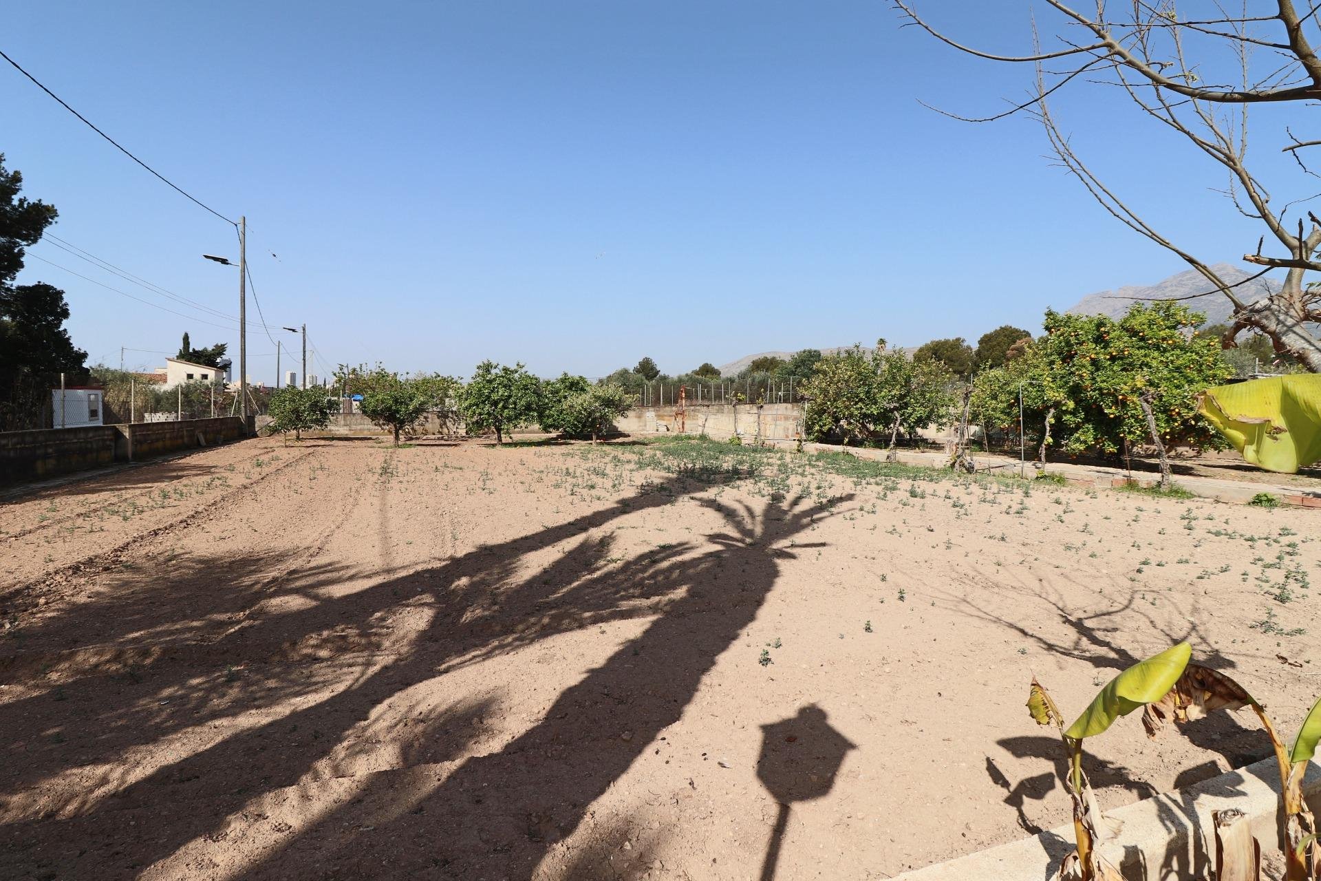 Herverkoop - Villa -
Benidorm - Juzgados