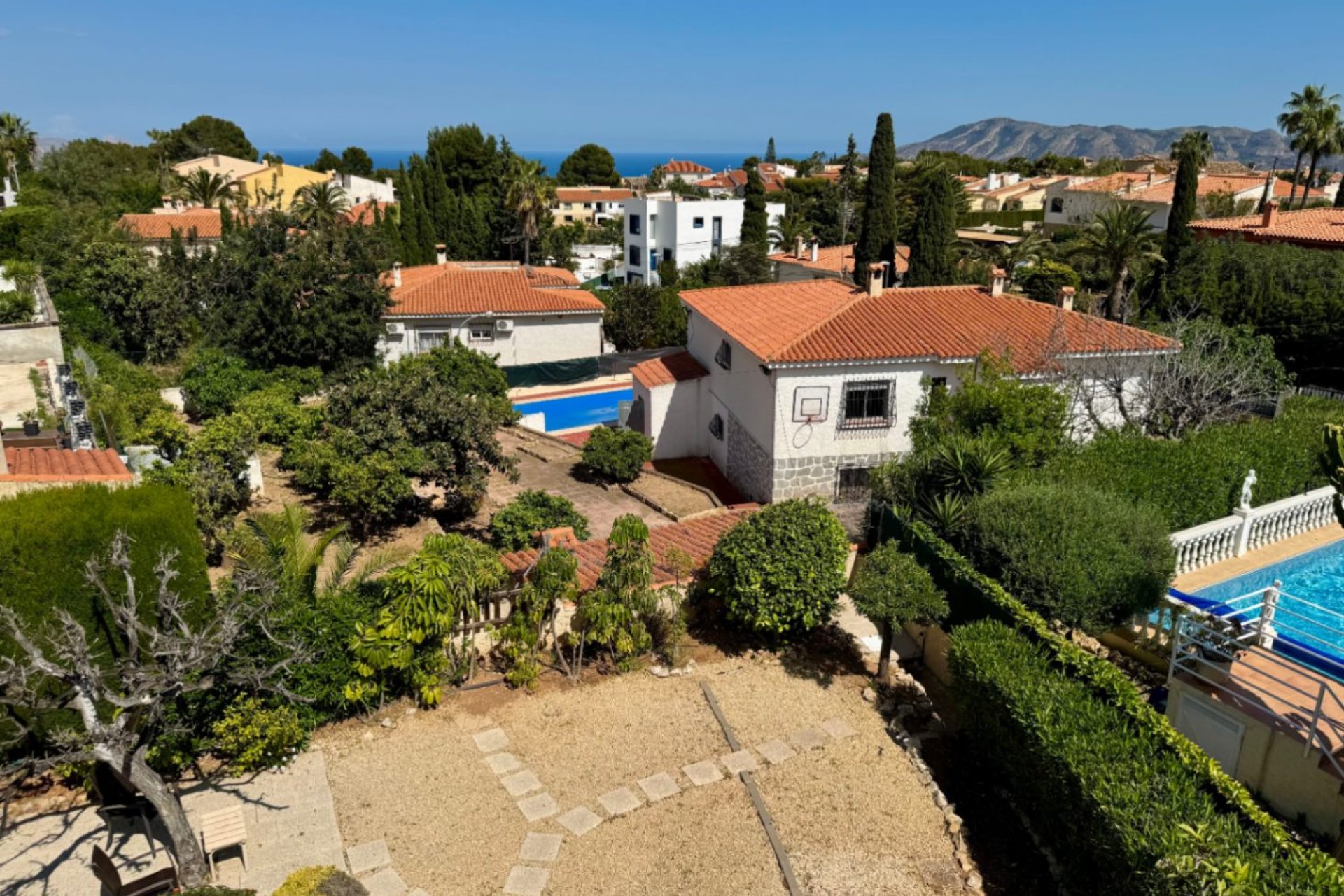Herverkoop - Villa -
La Nucía - Entrepinos