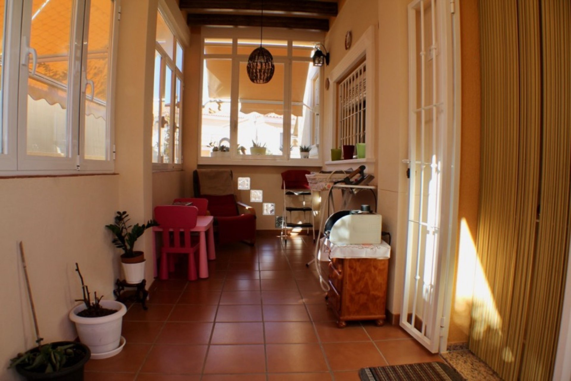 Herverkoop - Villa -
La Nucía - Urbanisations