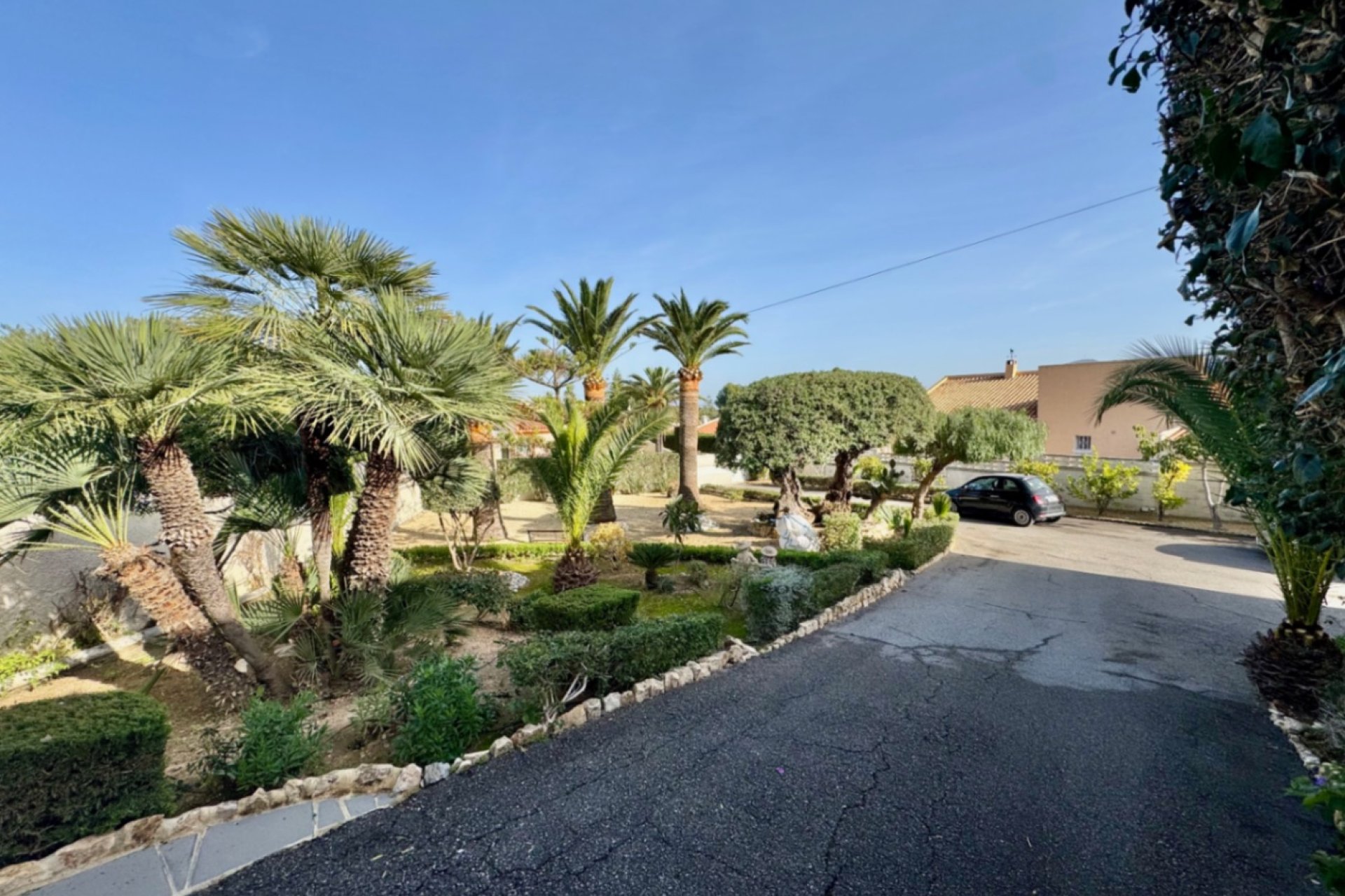 Herverkoop - Villa -
La Nucía