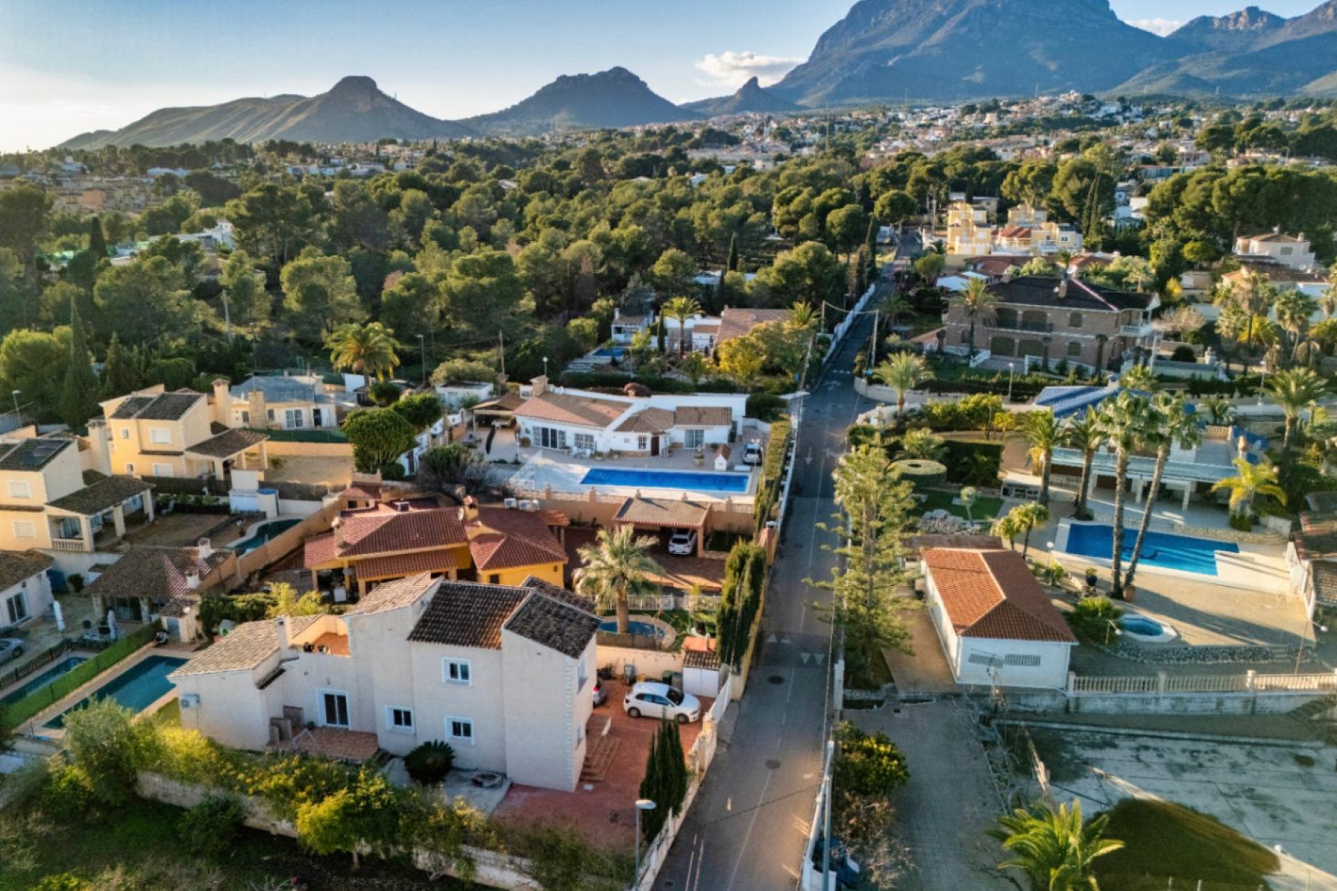 Herverkoop - Villa -
La Nucía