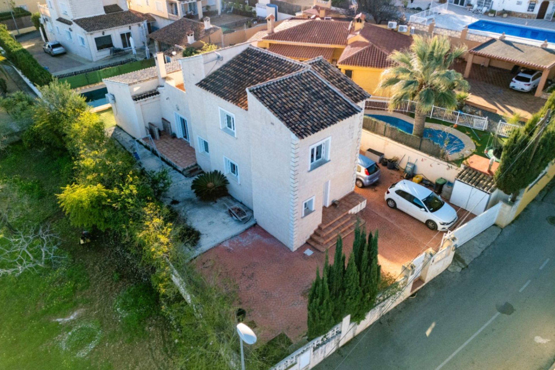 Herverkoop - Villa -
La Nucía