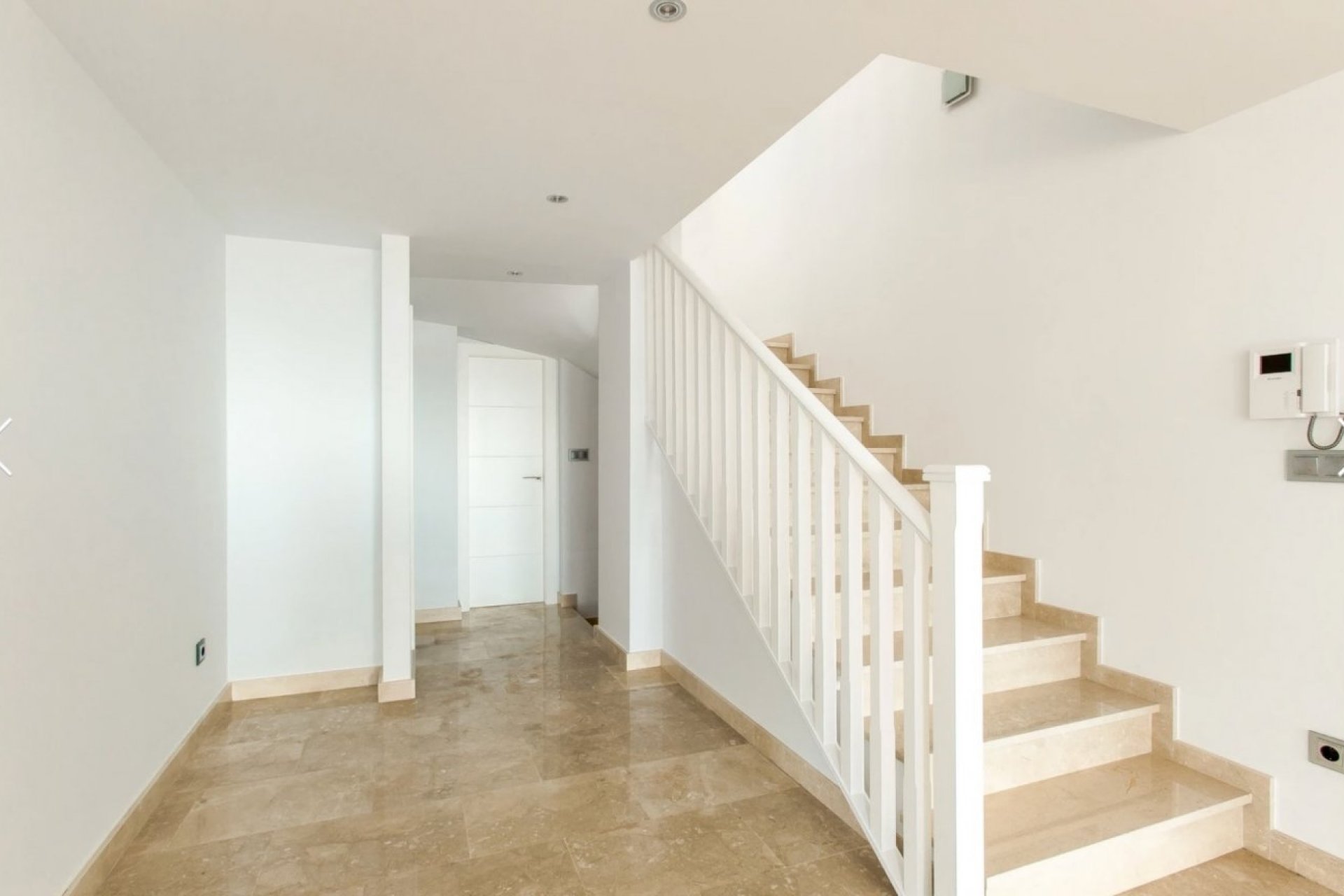 Herverkoop - Villa -
Moraira