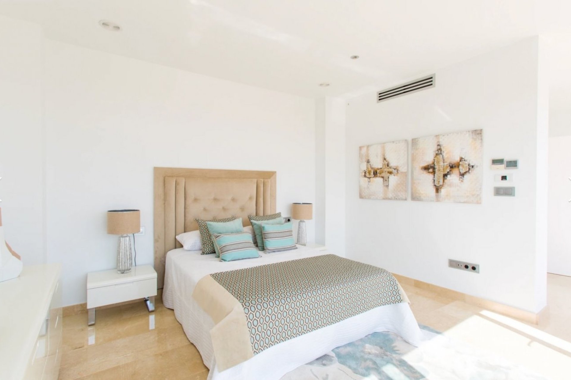 Herverkoop - Villa -
Moraira