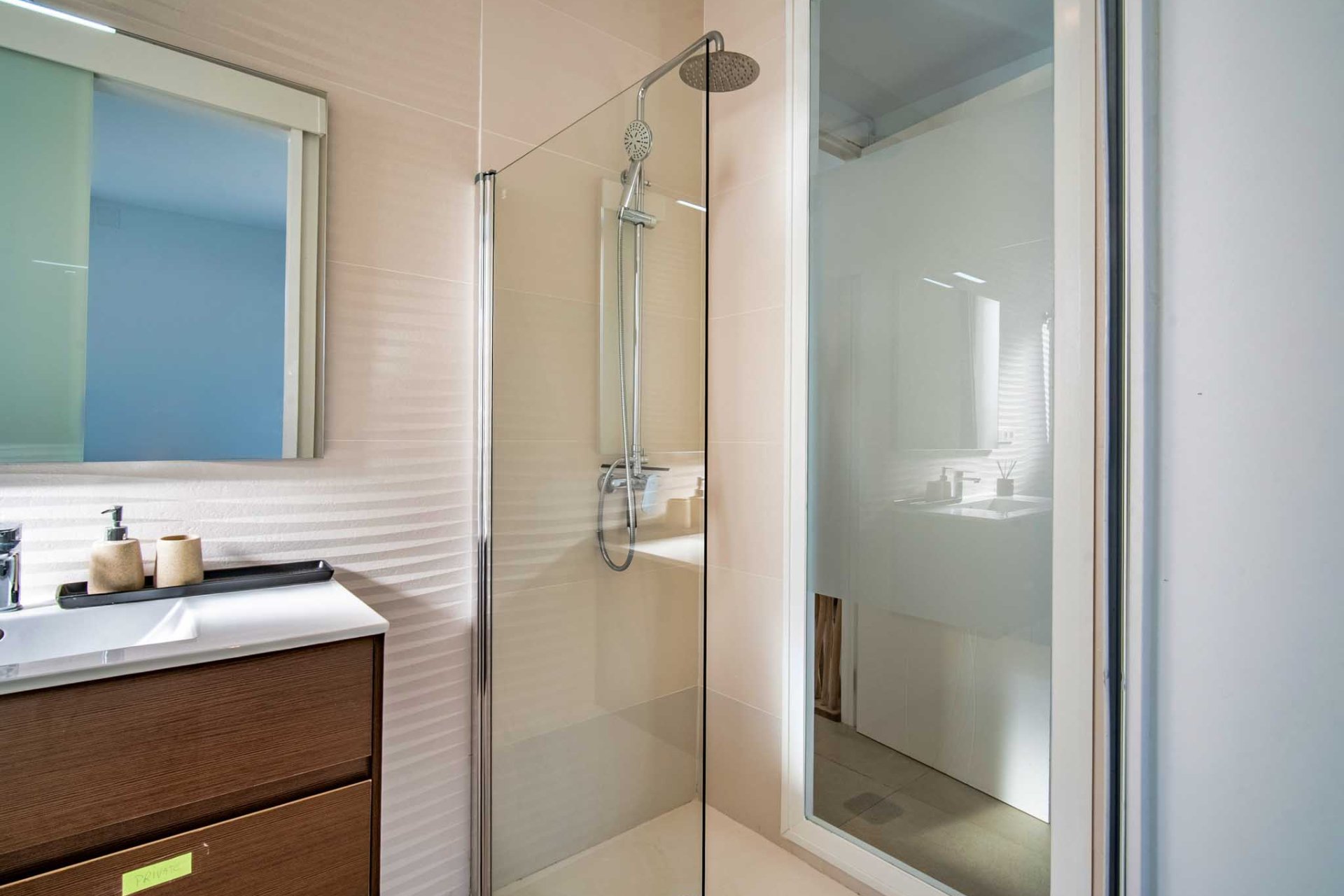 Herverkoop - Villa -
Polop - La Alberca