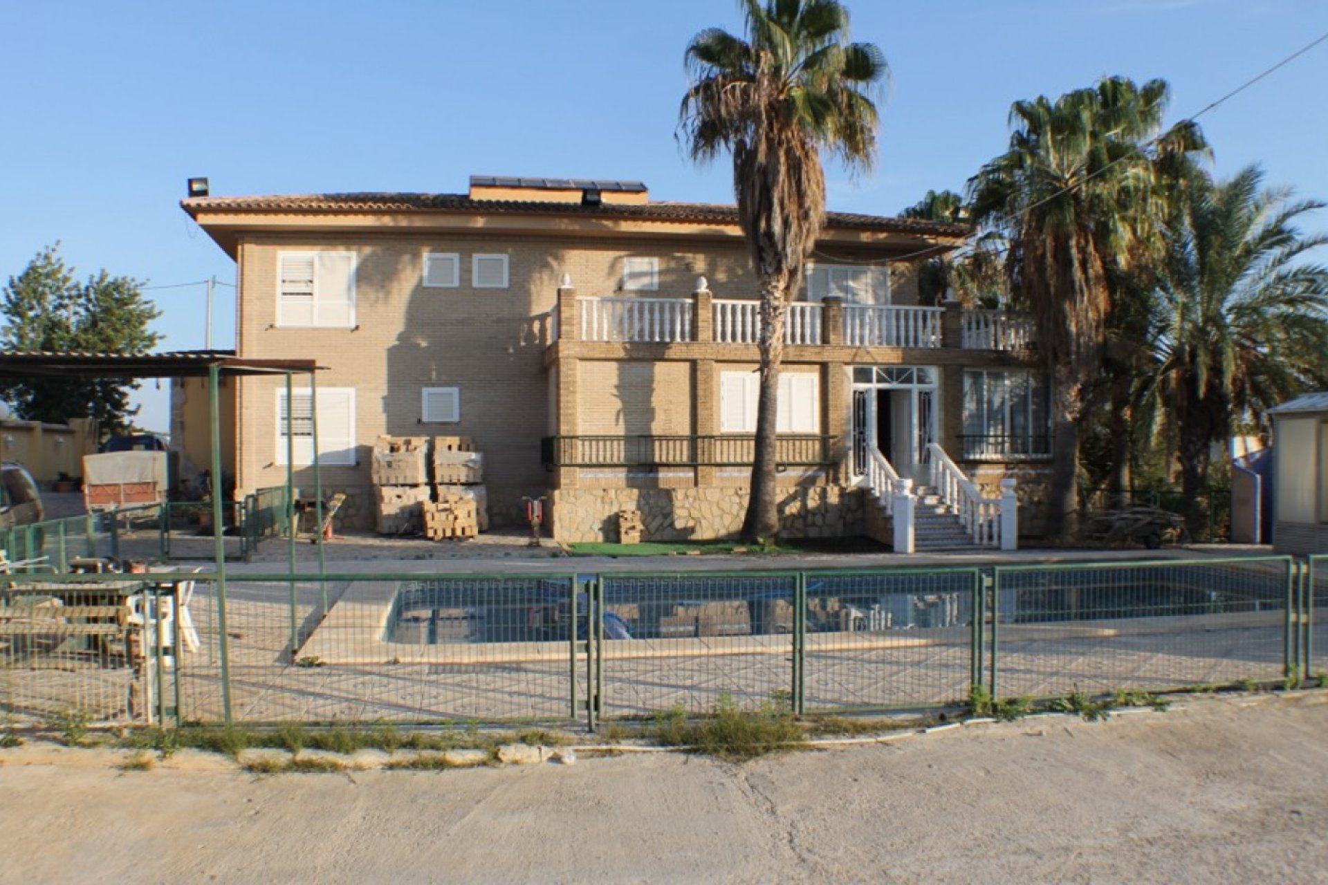 Herverkoop - Villa -
Villajoyosa - La ermita