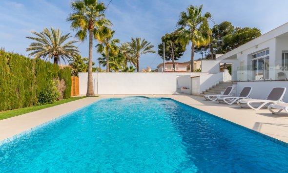  Hytte / villa - Korttidsleie - Albir - Albir