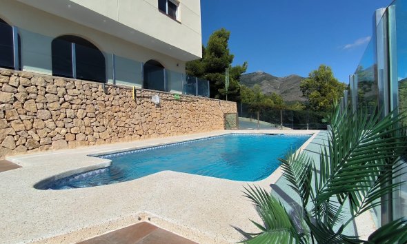  Hytte / villa - Videresalg - Callosa De Ensarrià -
                Callosa De Ensarrià