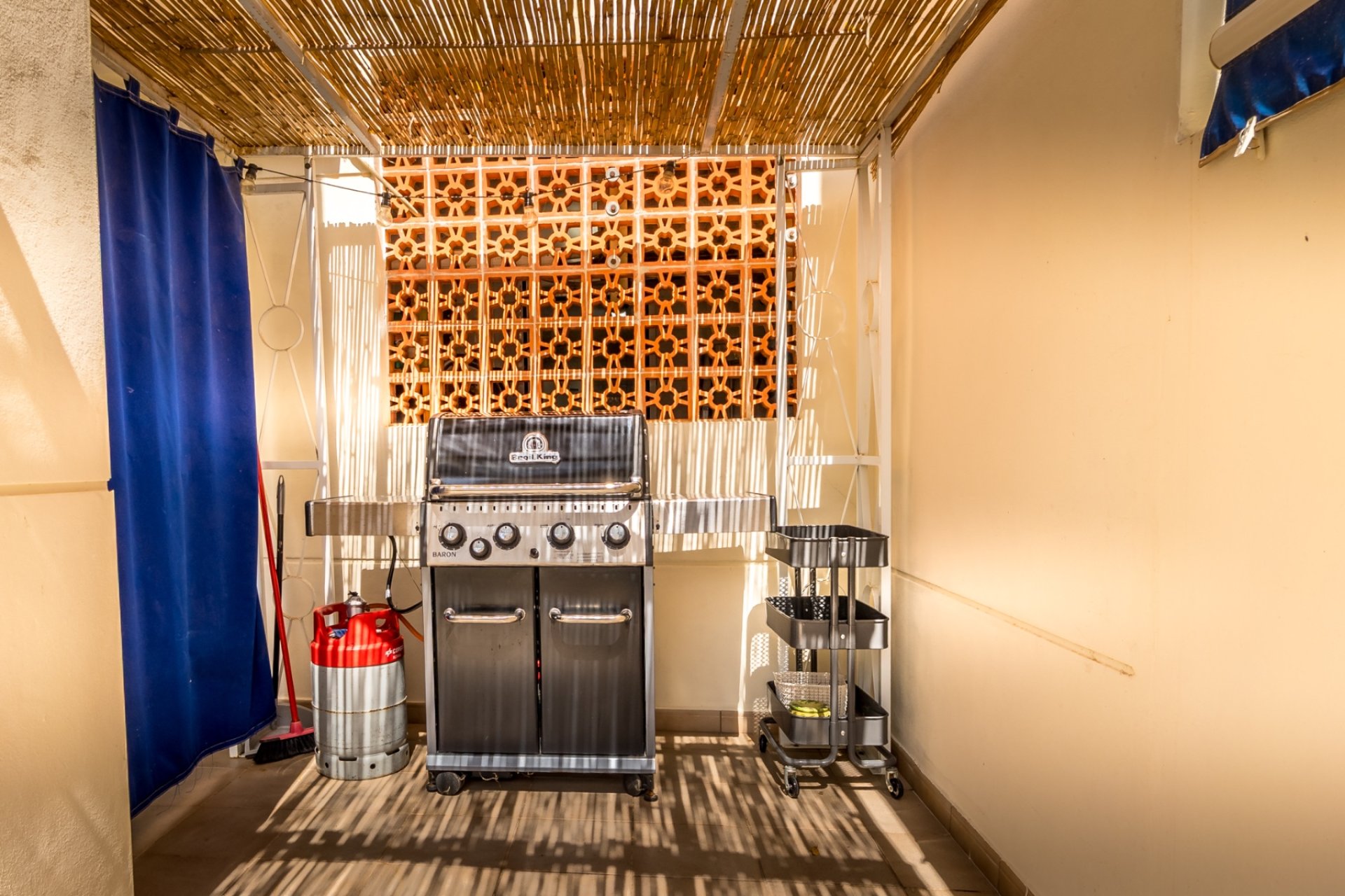 Lange Termijn Verhuur - Appartement / flat -
Albir