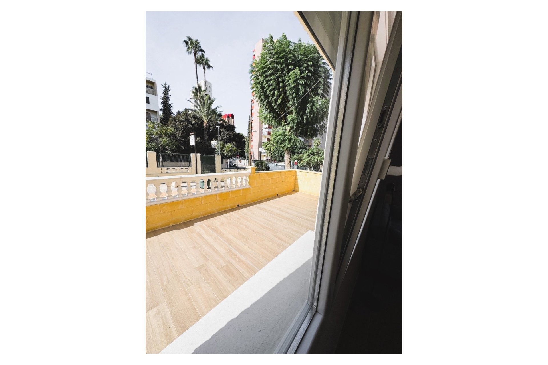 Lange Termijn Verhuur - Appartement / Flat -
Benidorm