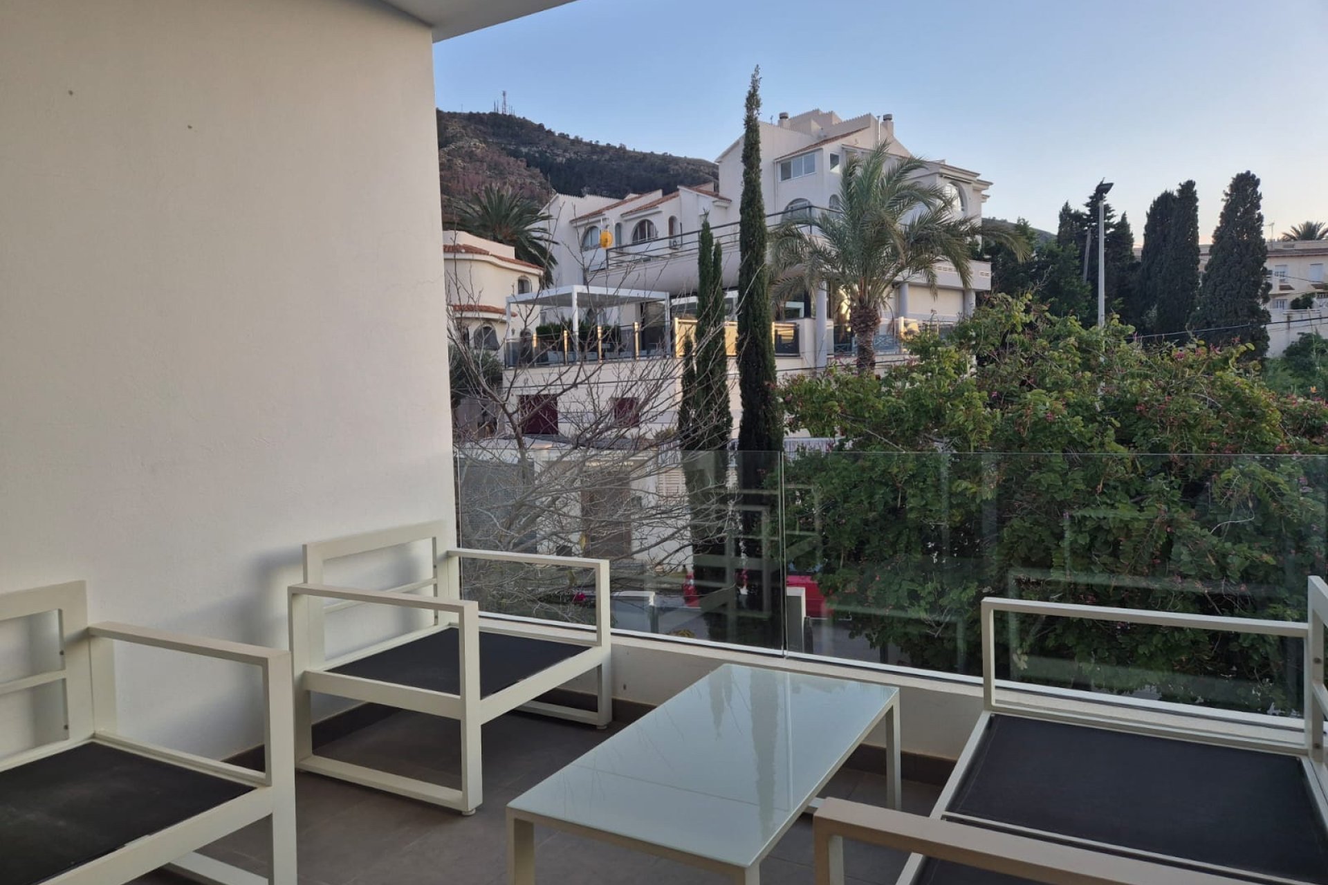 Langtidsleie -  Hytte / villa -
Albir