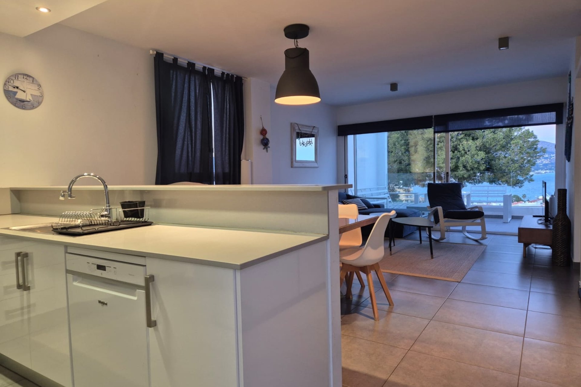 Langtidsleie -  Hytte / villa -
Albir